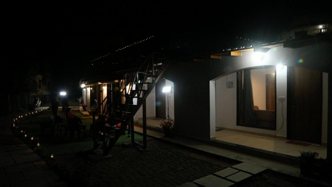 Two-Bedroom Villa - Photo 11