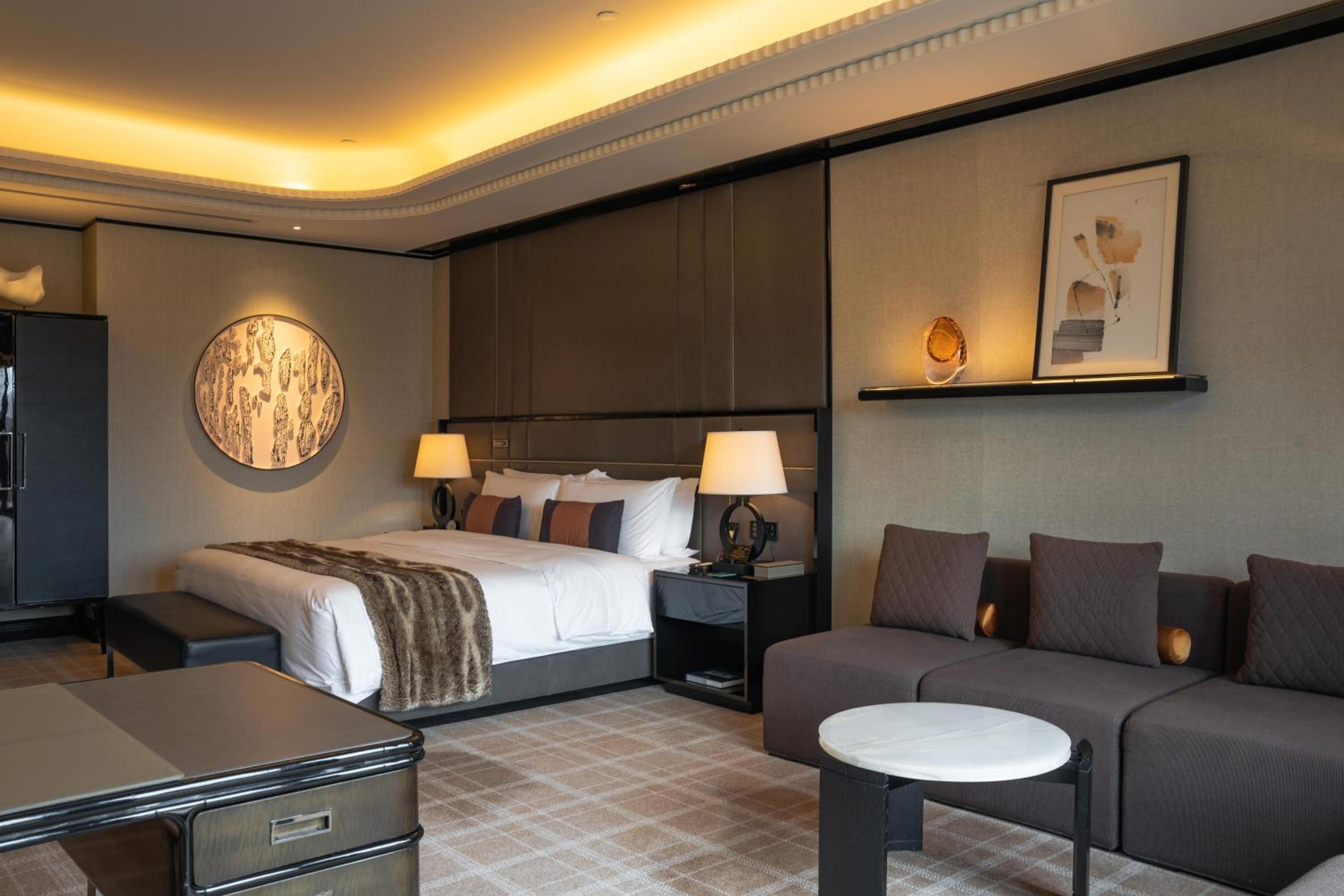 Terrace River King Room