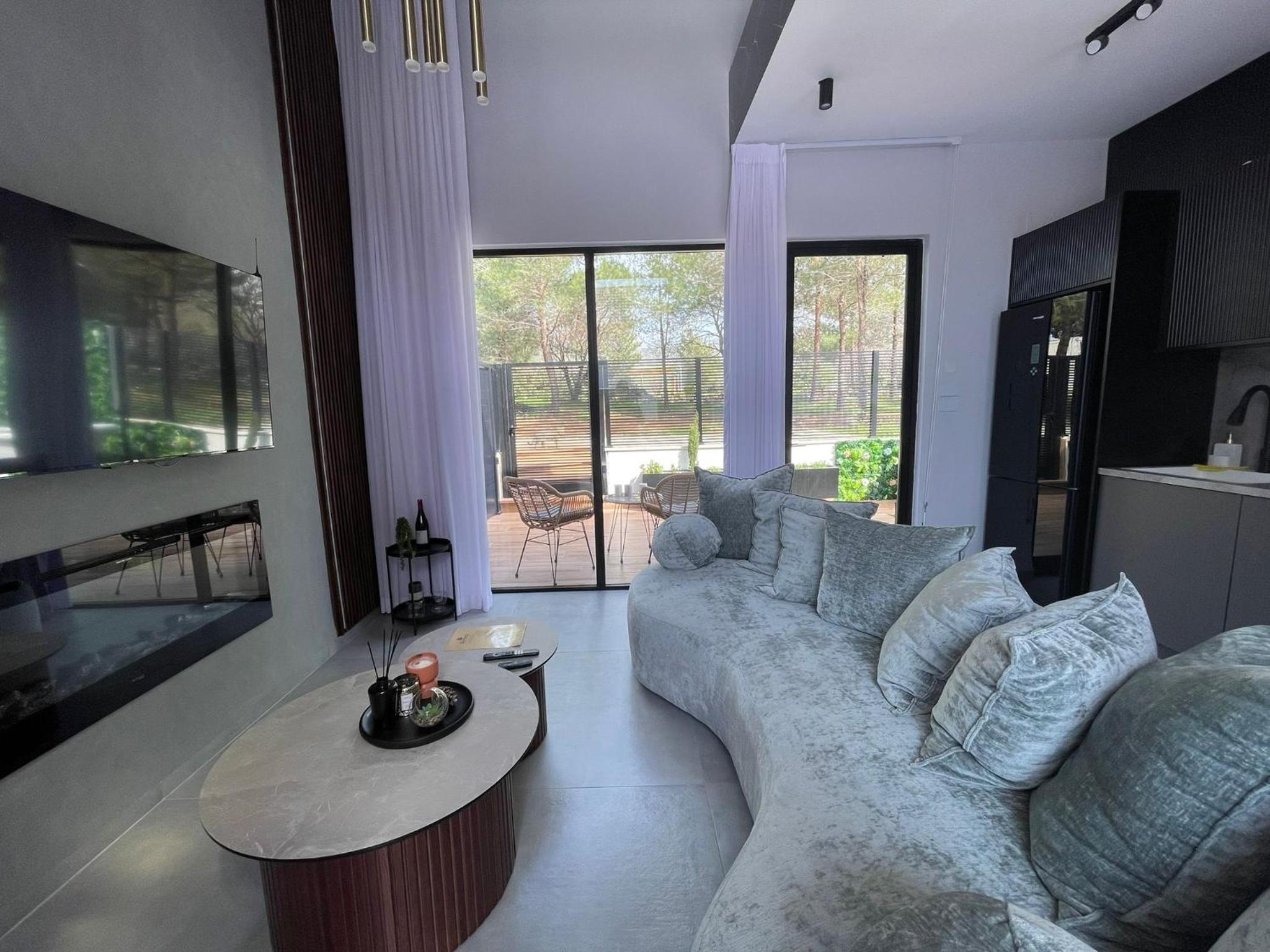 Suite with Private Pool photo 1