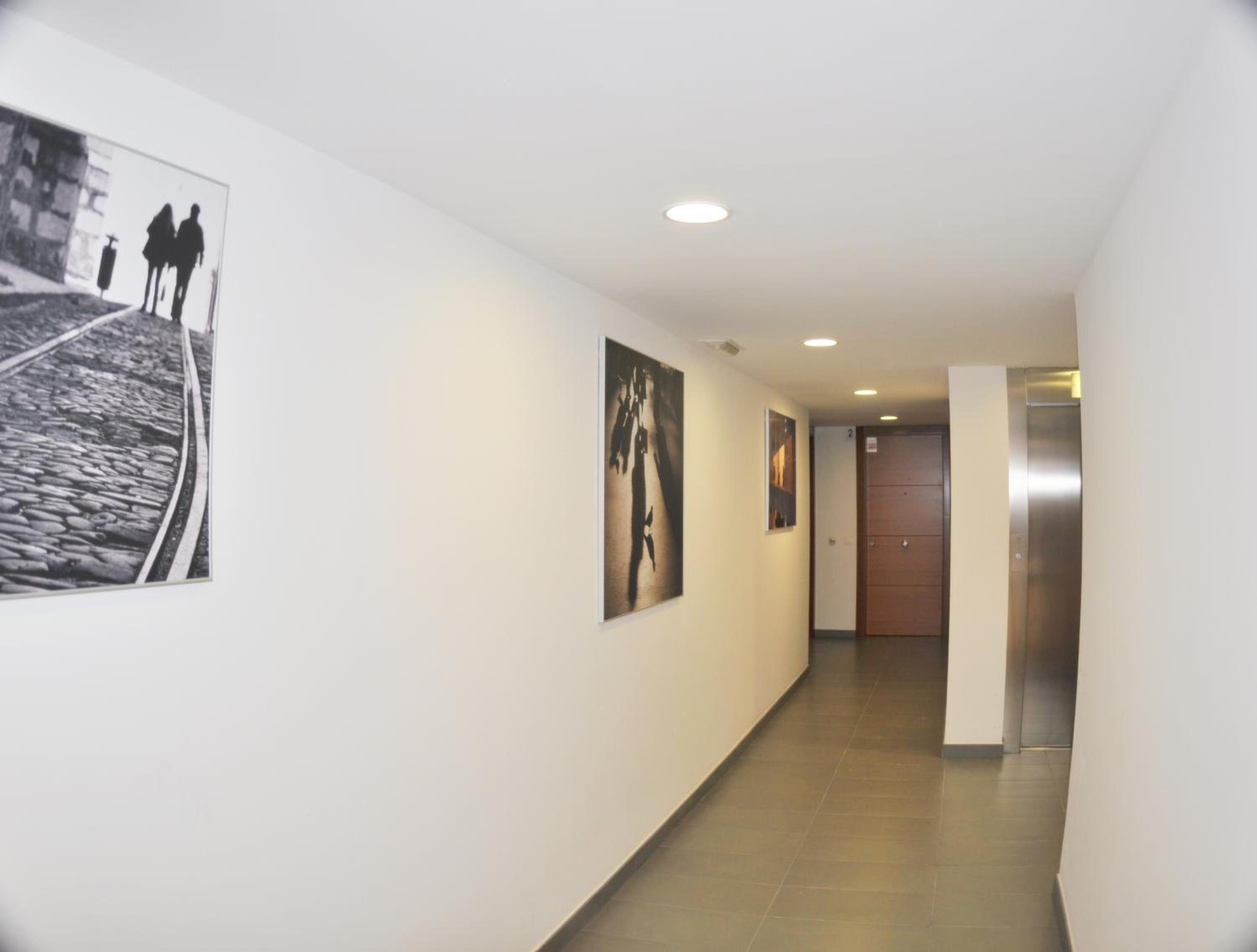 Two-Bedroom Apartment with Balcony - Penthouse photo 3