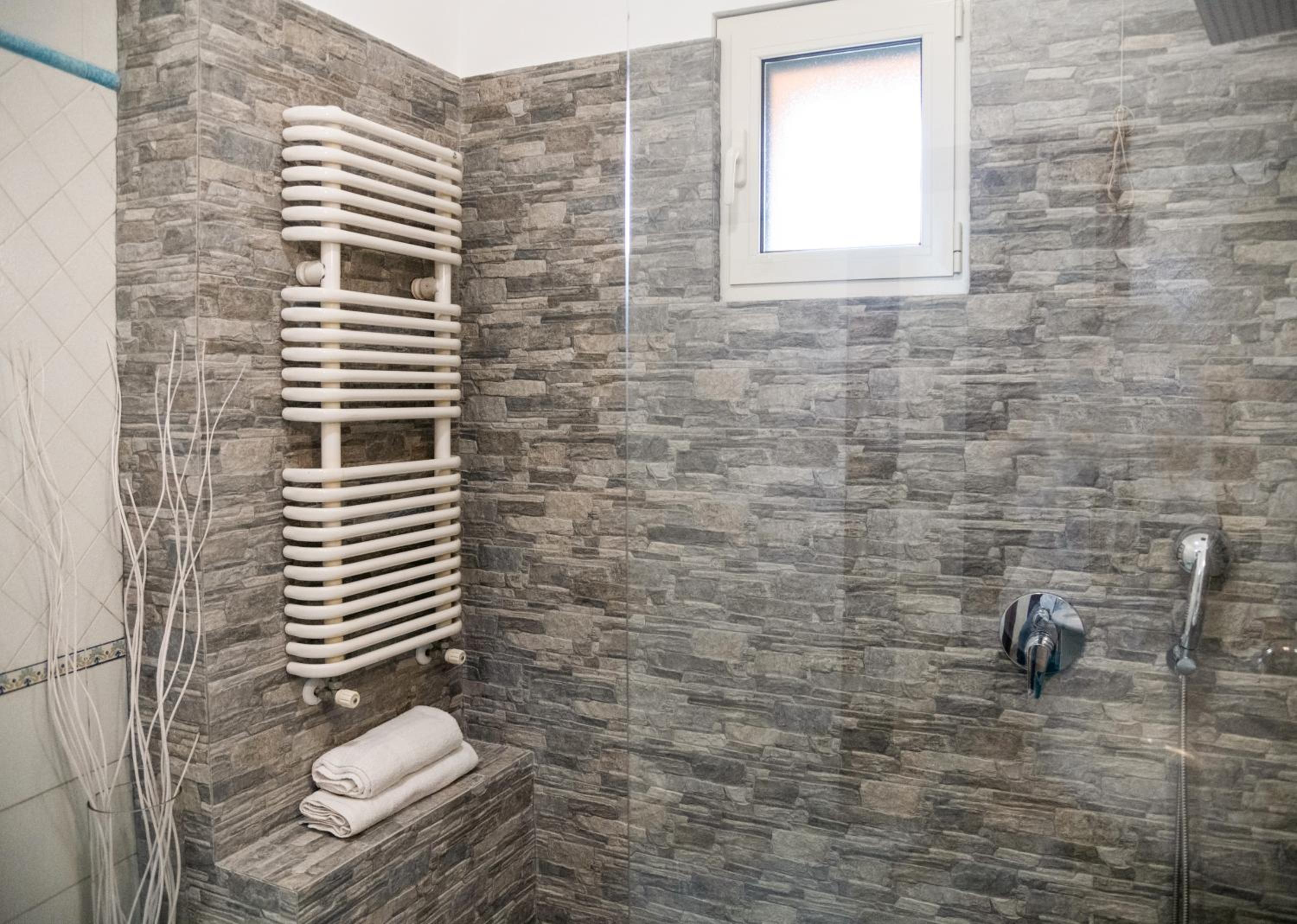 Junior Suite - Photo 15