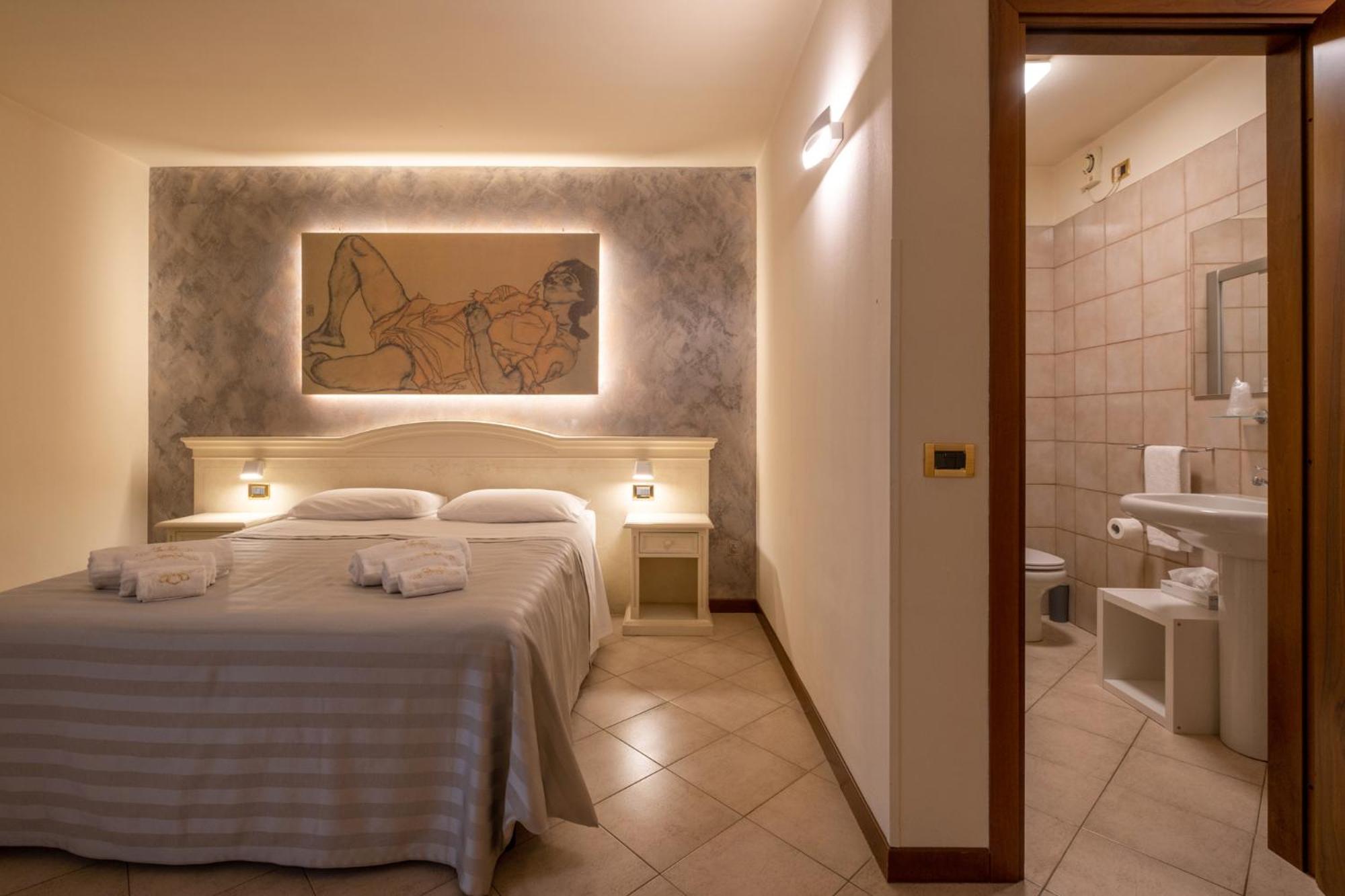 Triple Room - Photo 3