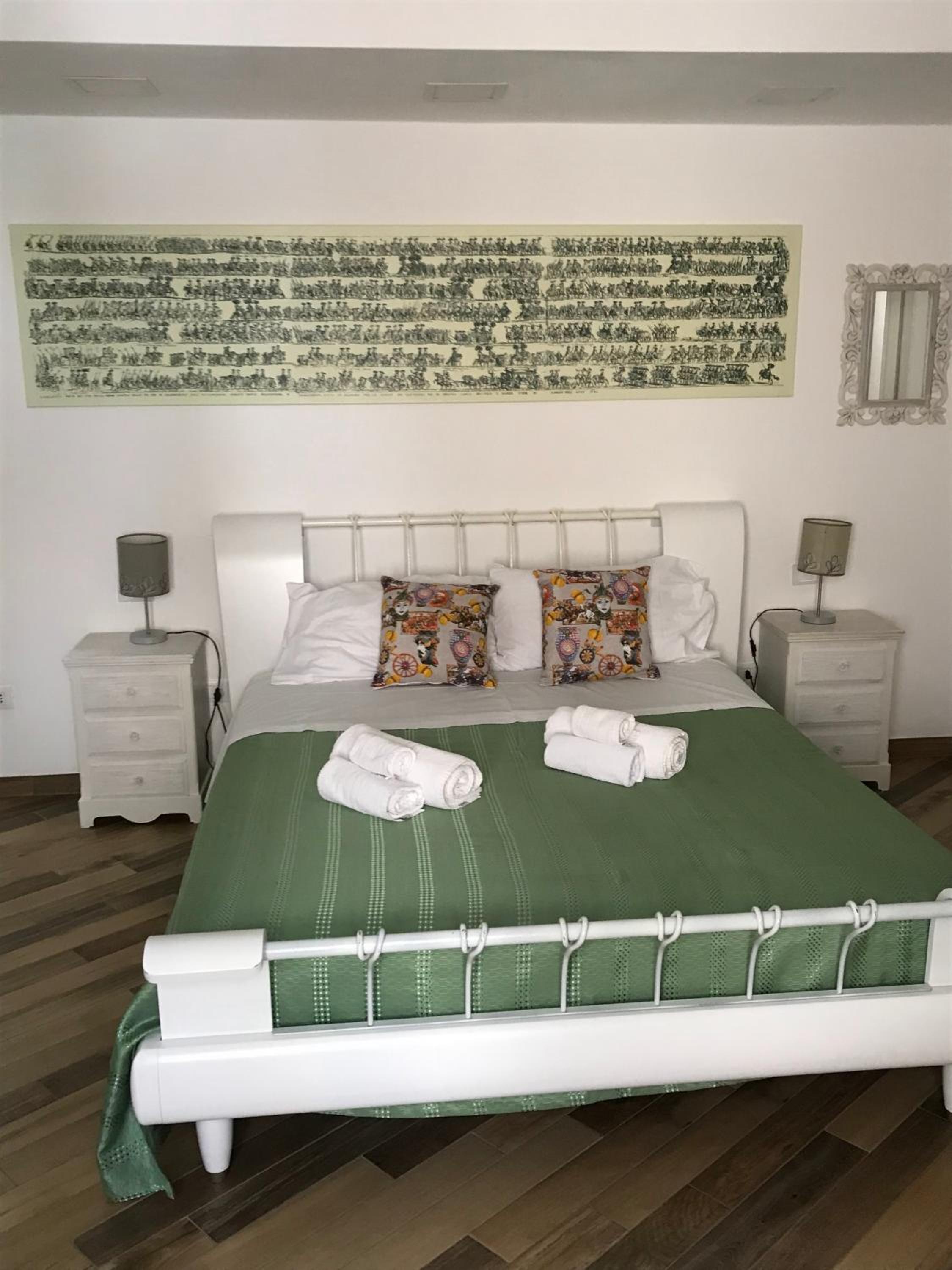 Three-Bedroom House - Photo 19