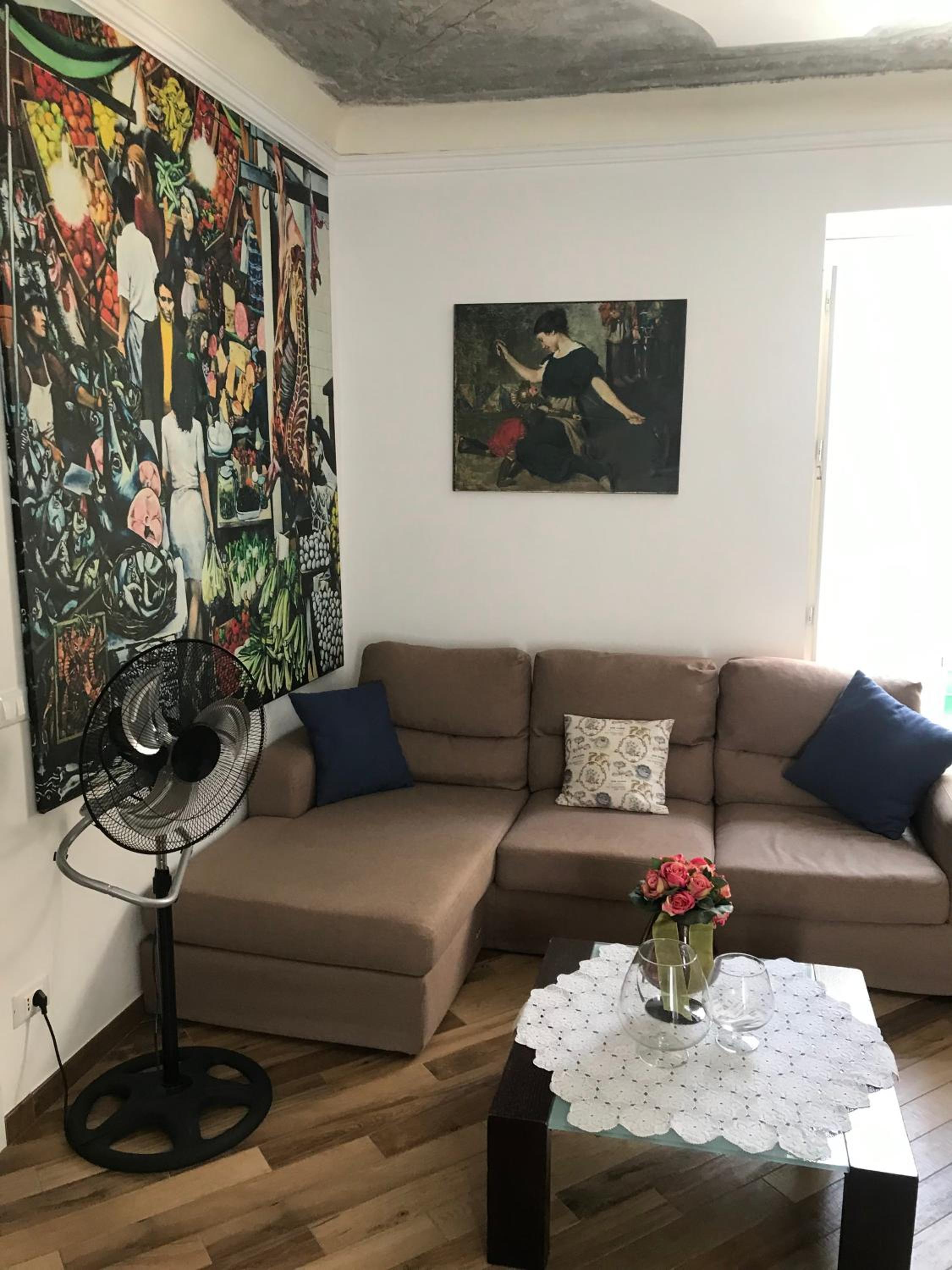 Three-Bedroom House - Photo 7