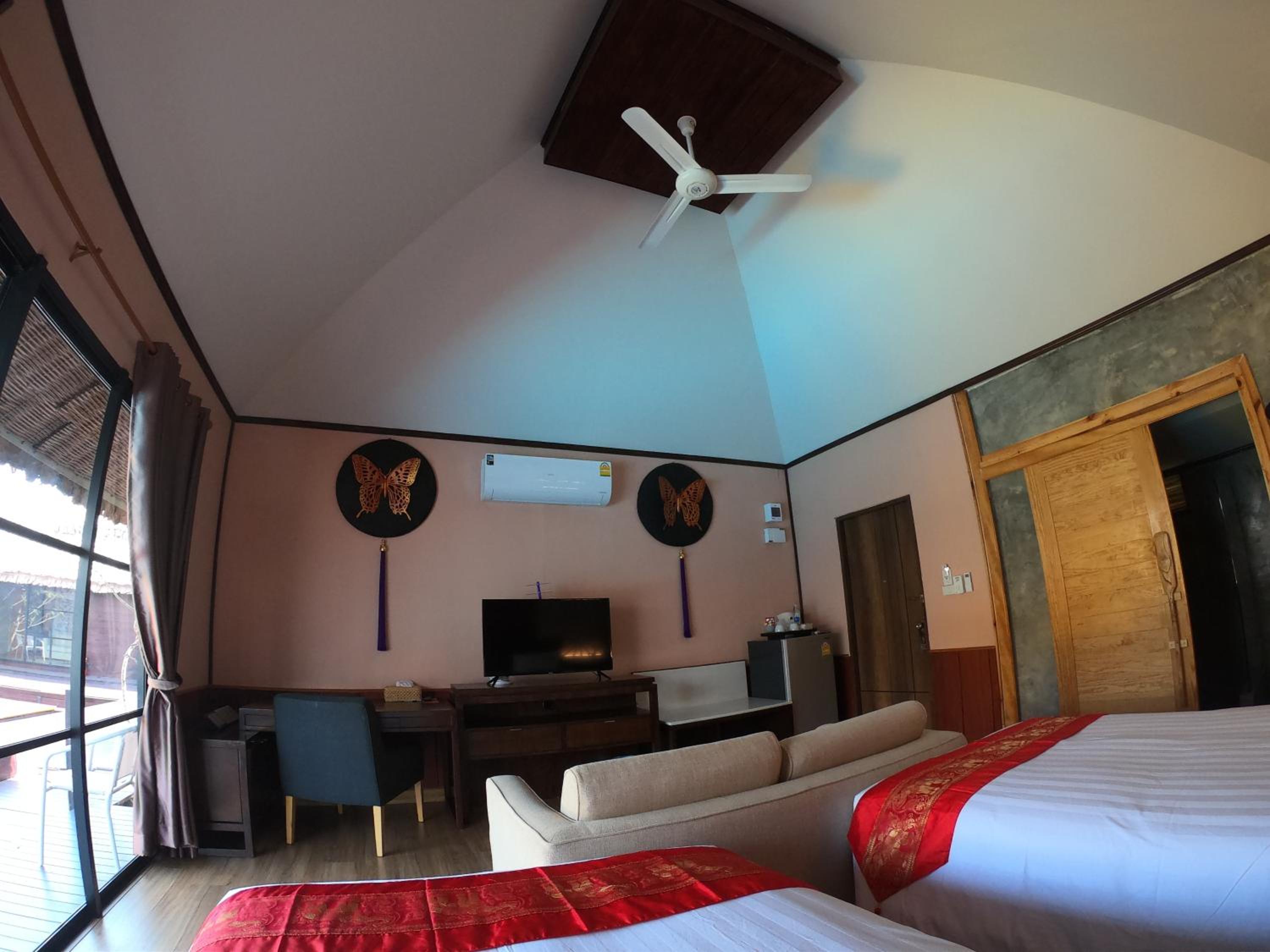 One-Bedroom Villa - Photo 1