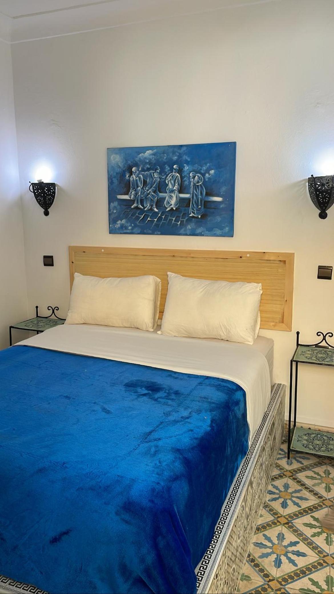 Deluxe Double Room - Photo 10