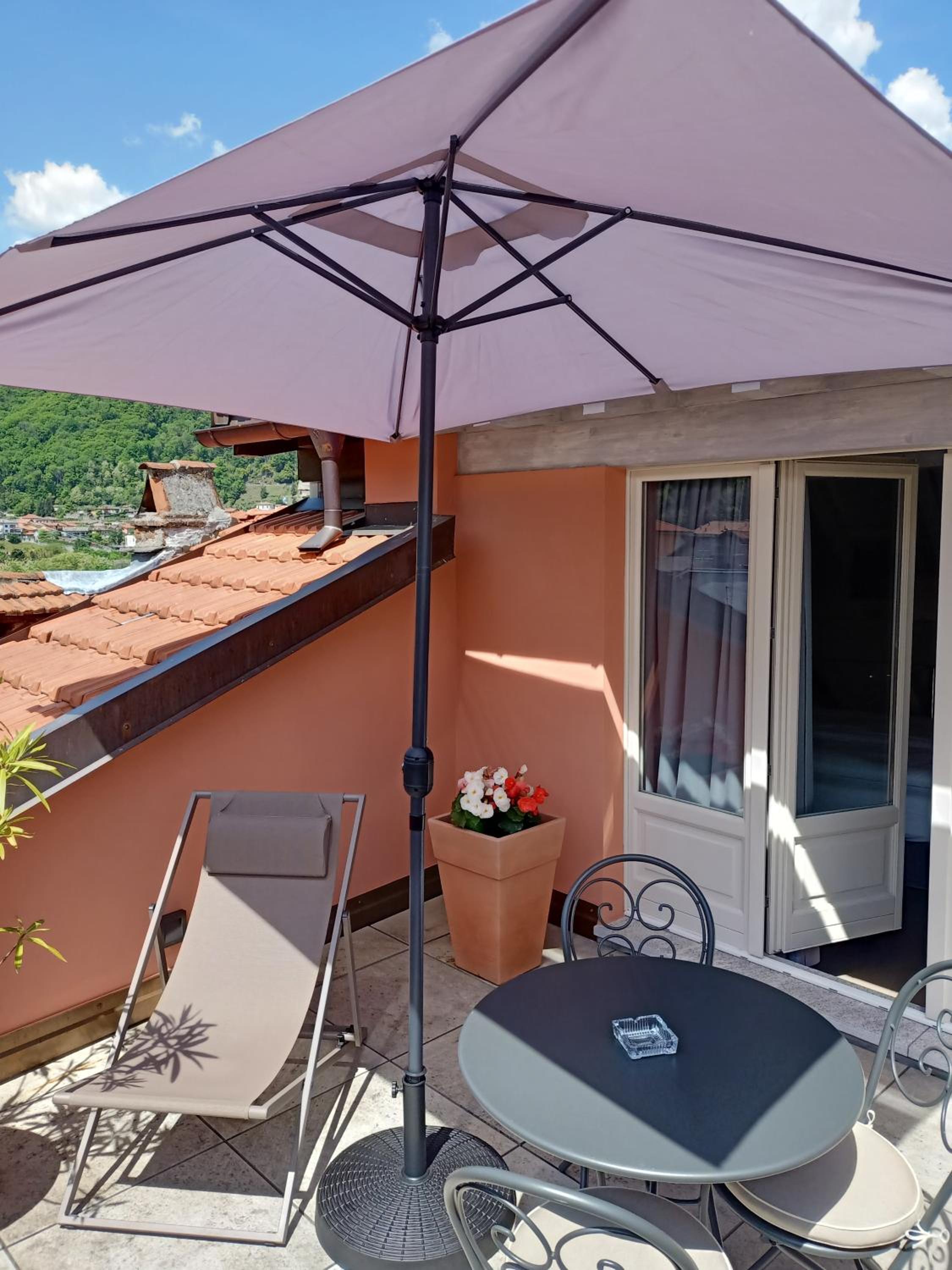 Suite with Terrace photo 2