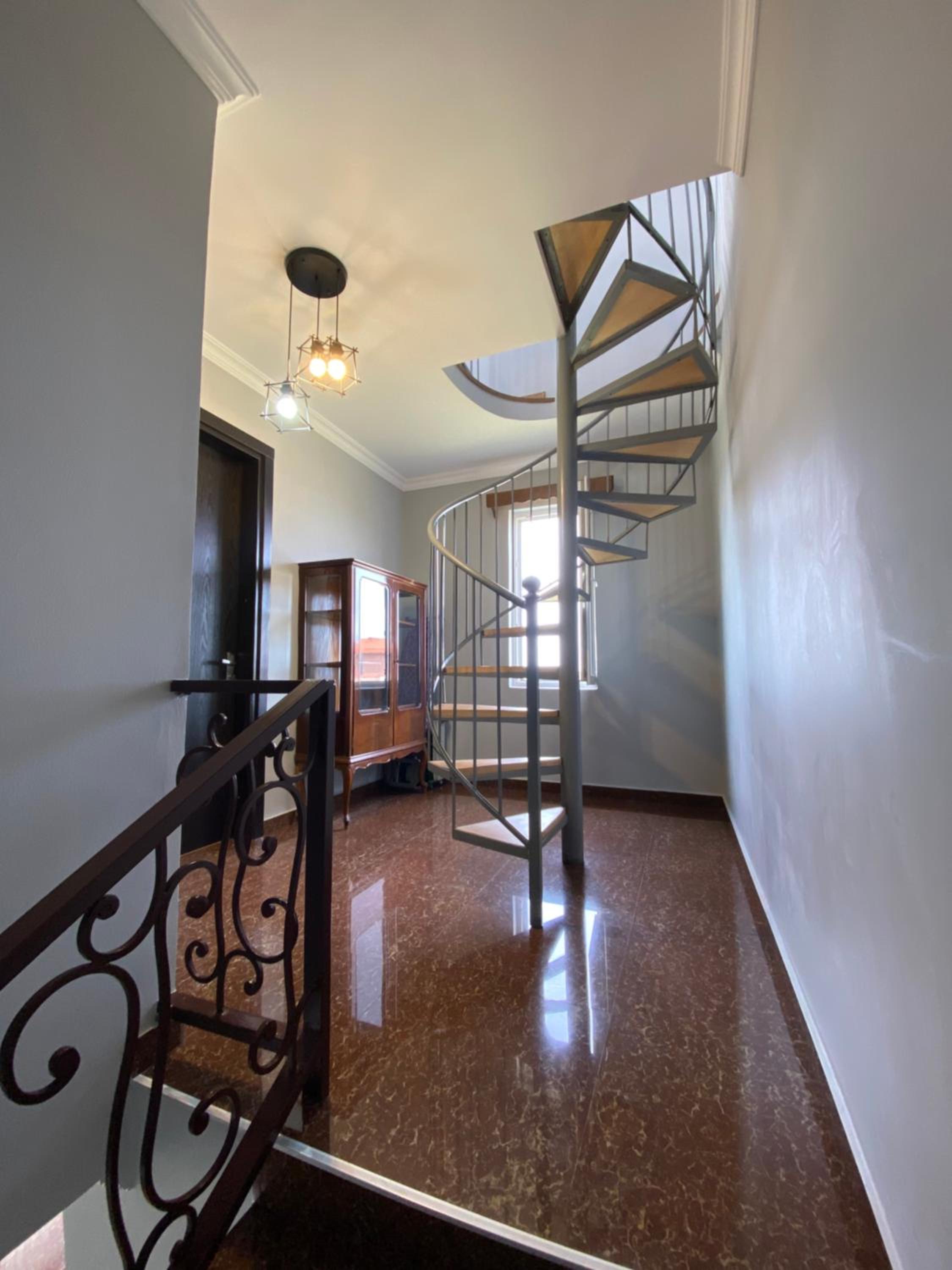 Three-Bedroom House photo 3