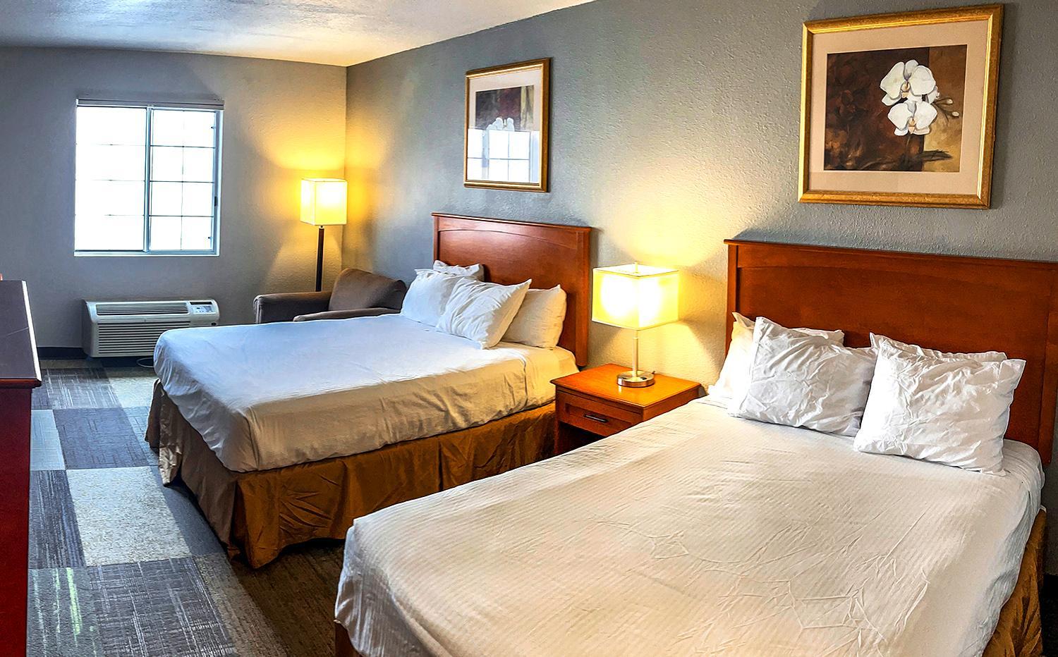 Standard Queen Room photo 1