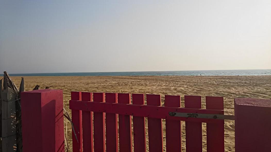 Bungalow - Beach Front photo 3