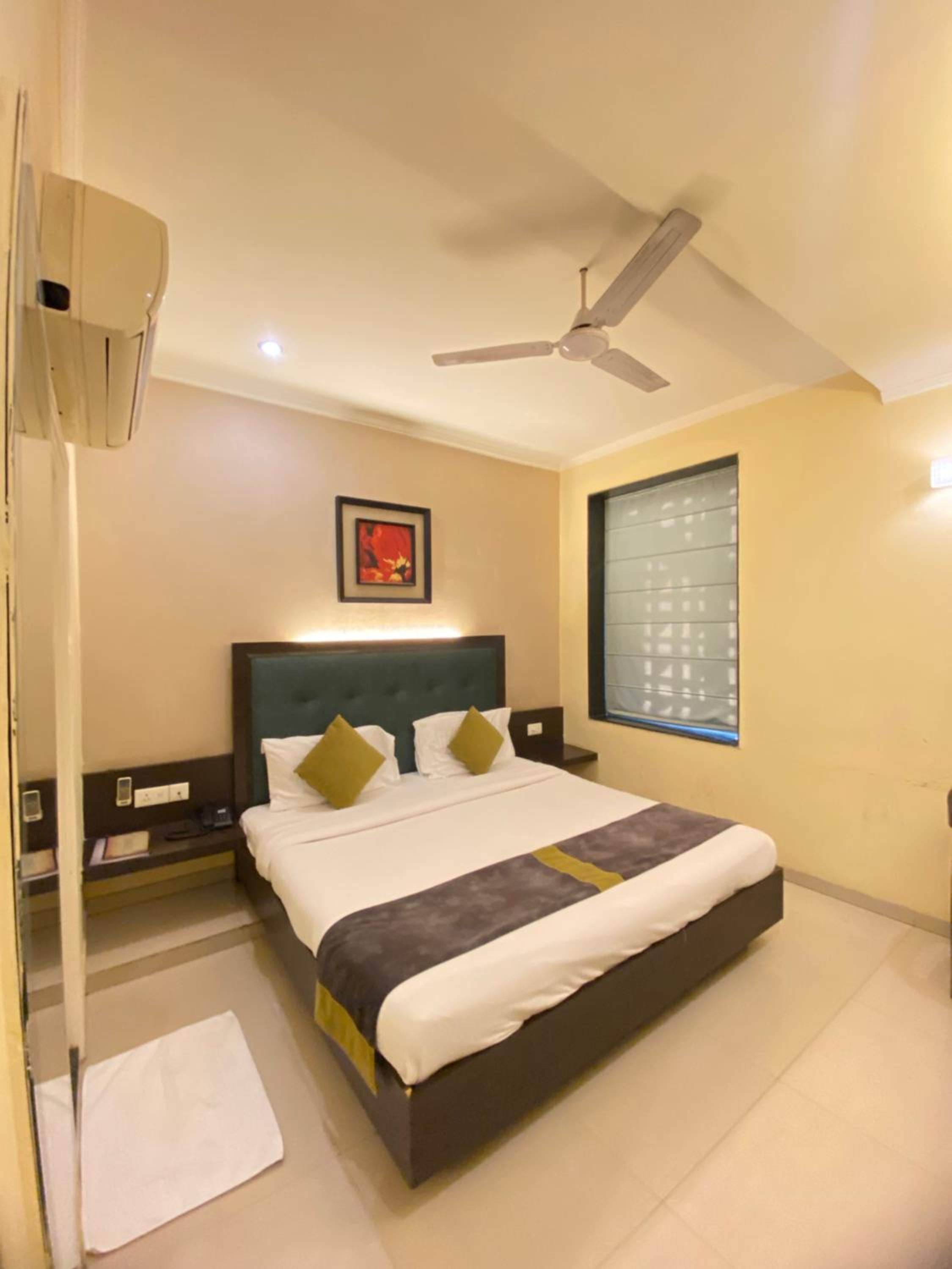 Superior Double Room - Photo 16