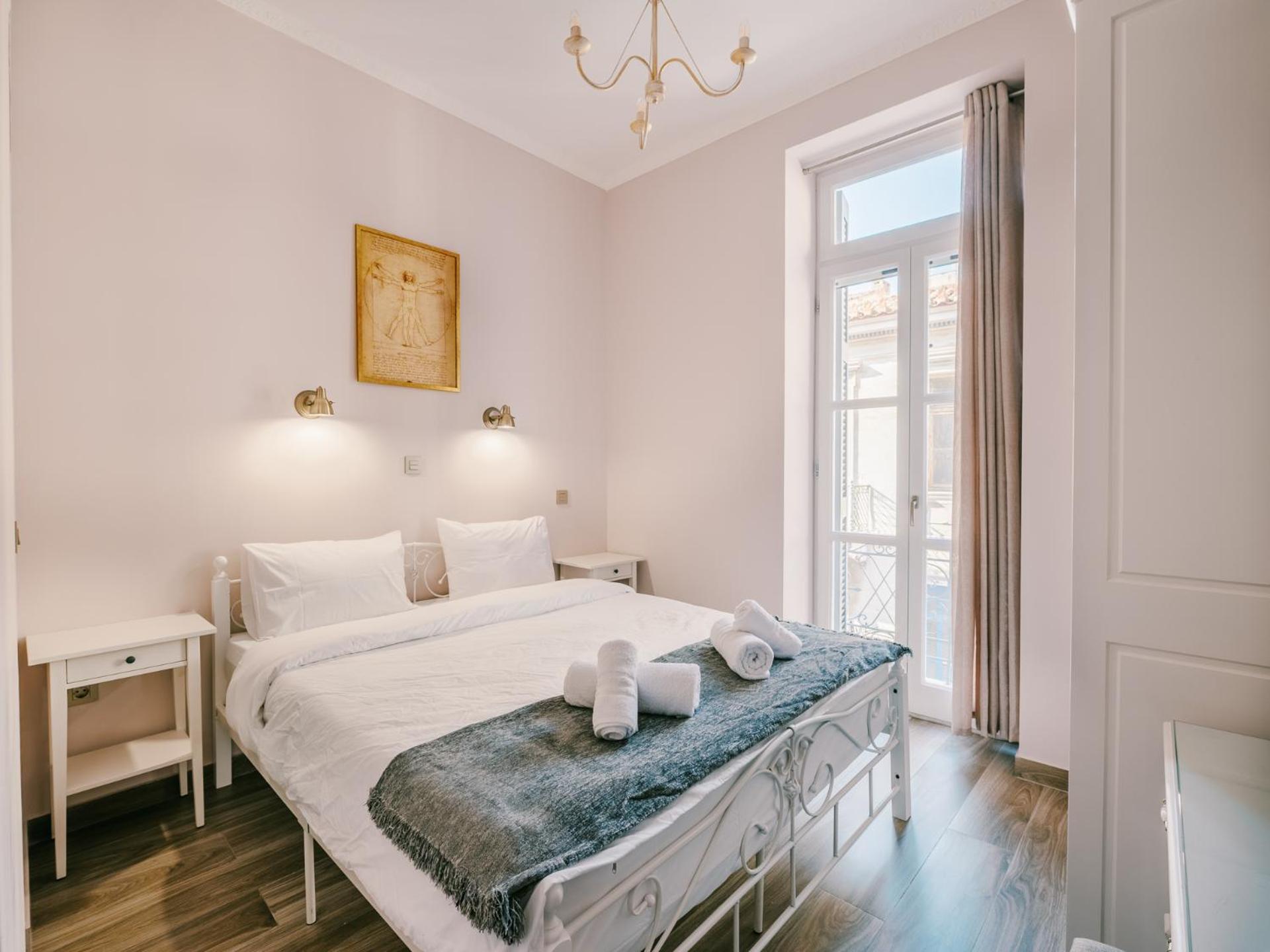 Deluxe Double Room with Balcony photo 1