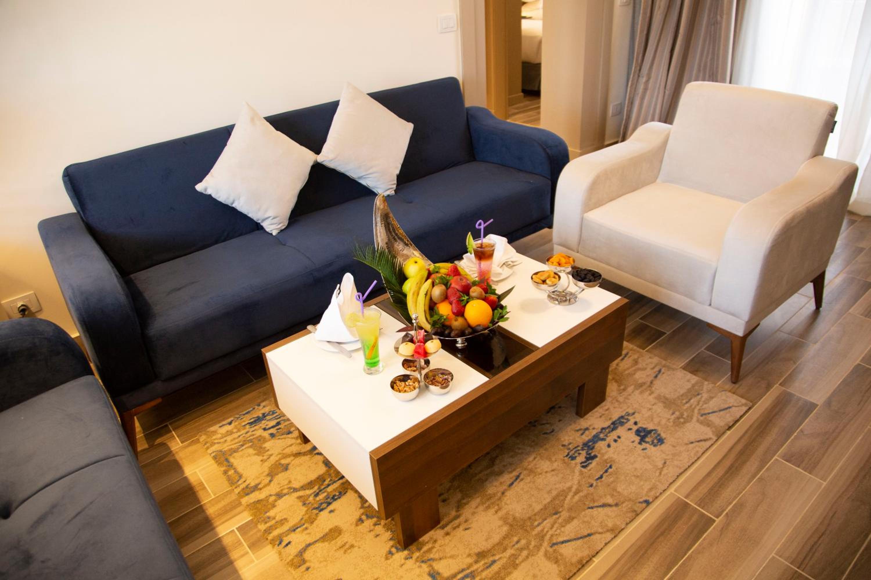 Family Suite - Photo 6