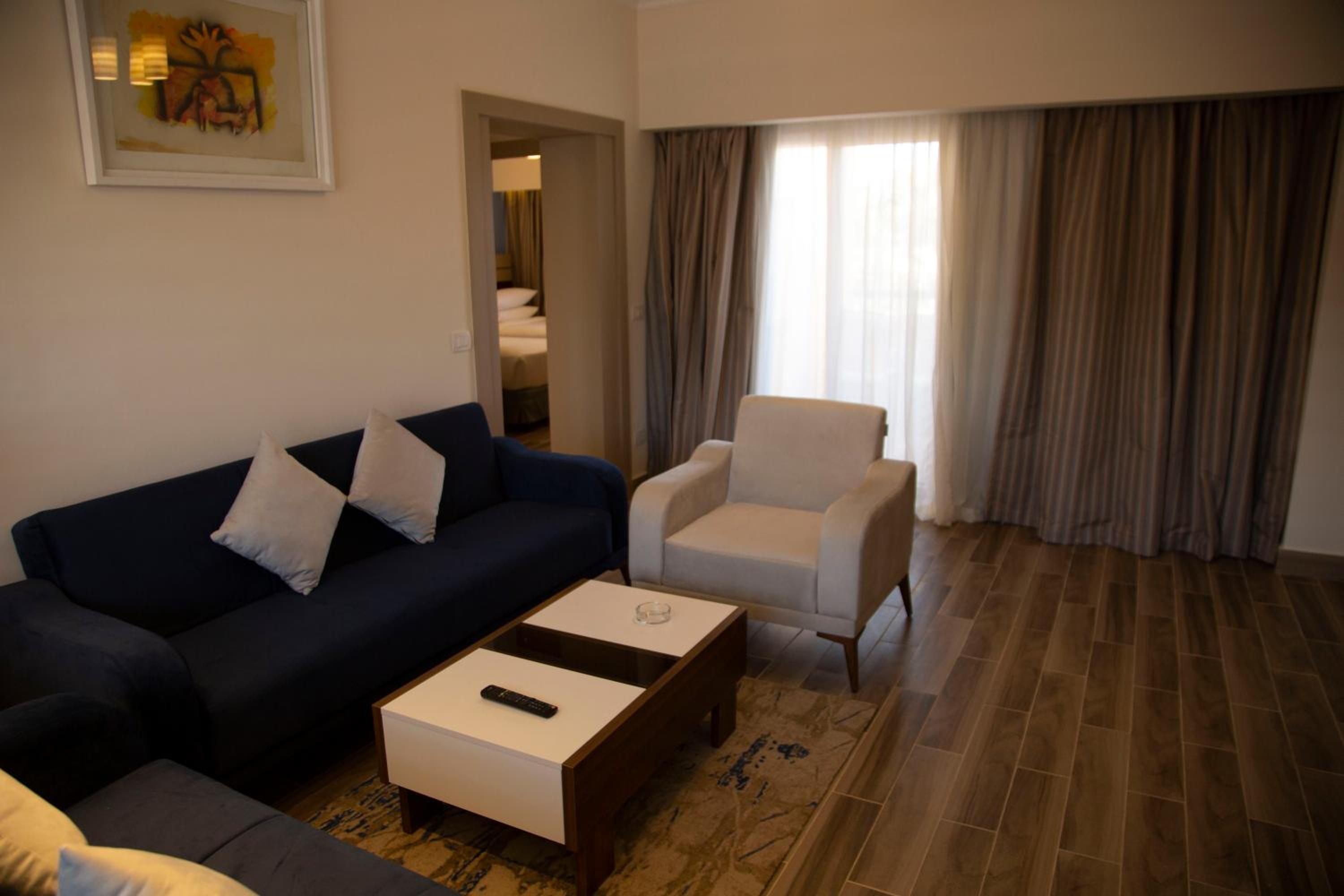 Family Suite - Photo 3