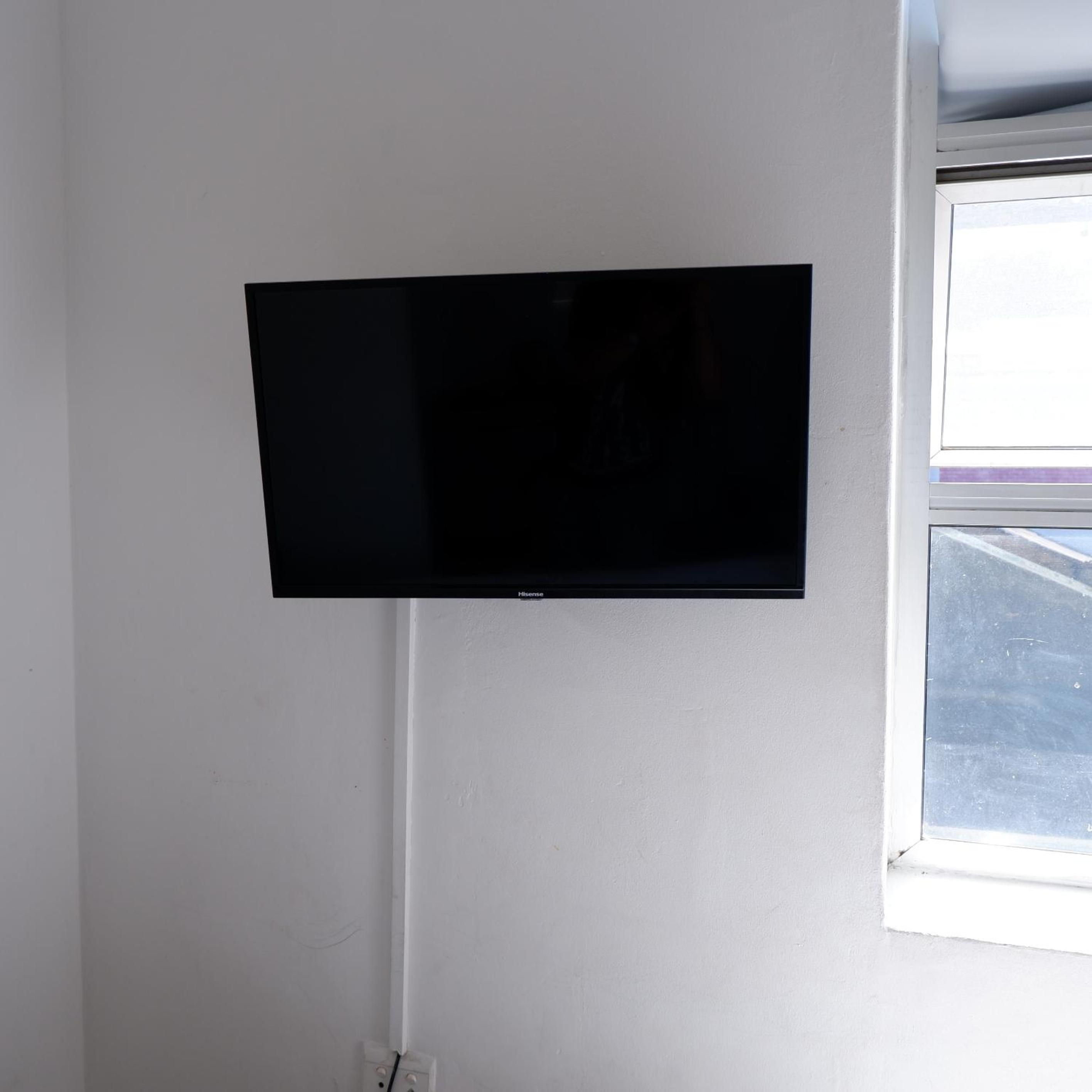 Double Room - Photo 6