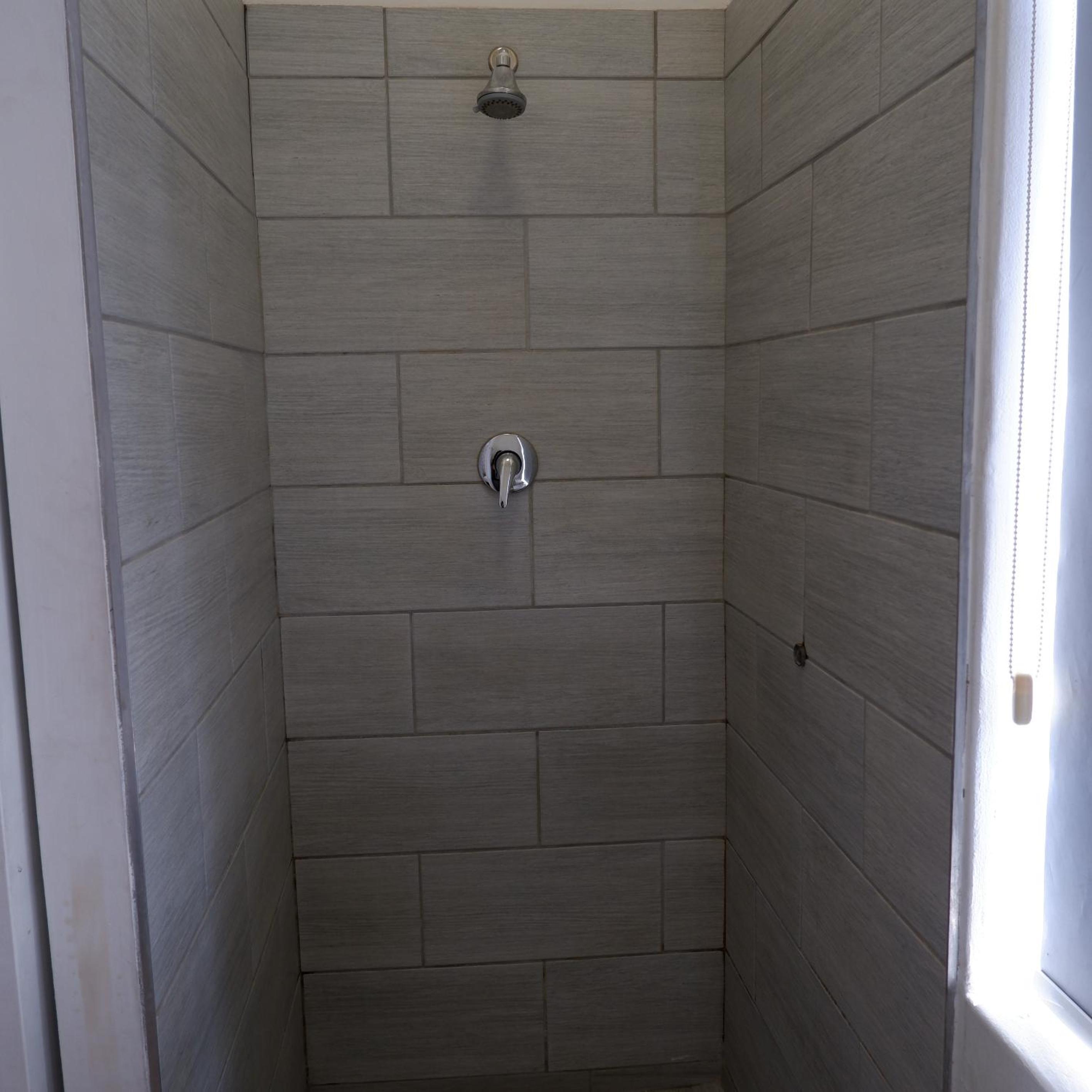 Double Room - Photo 9