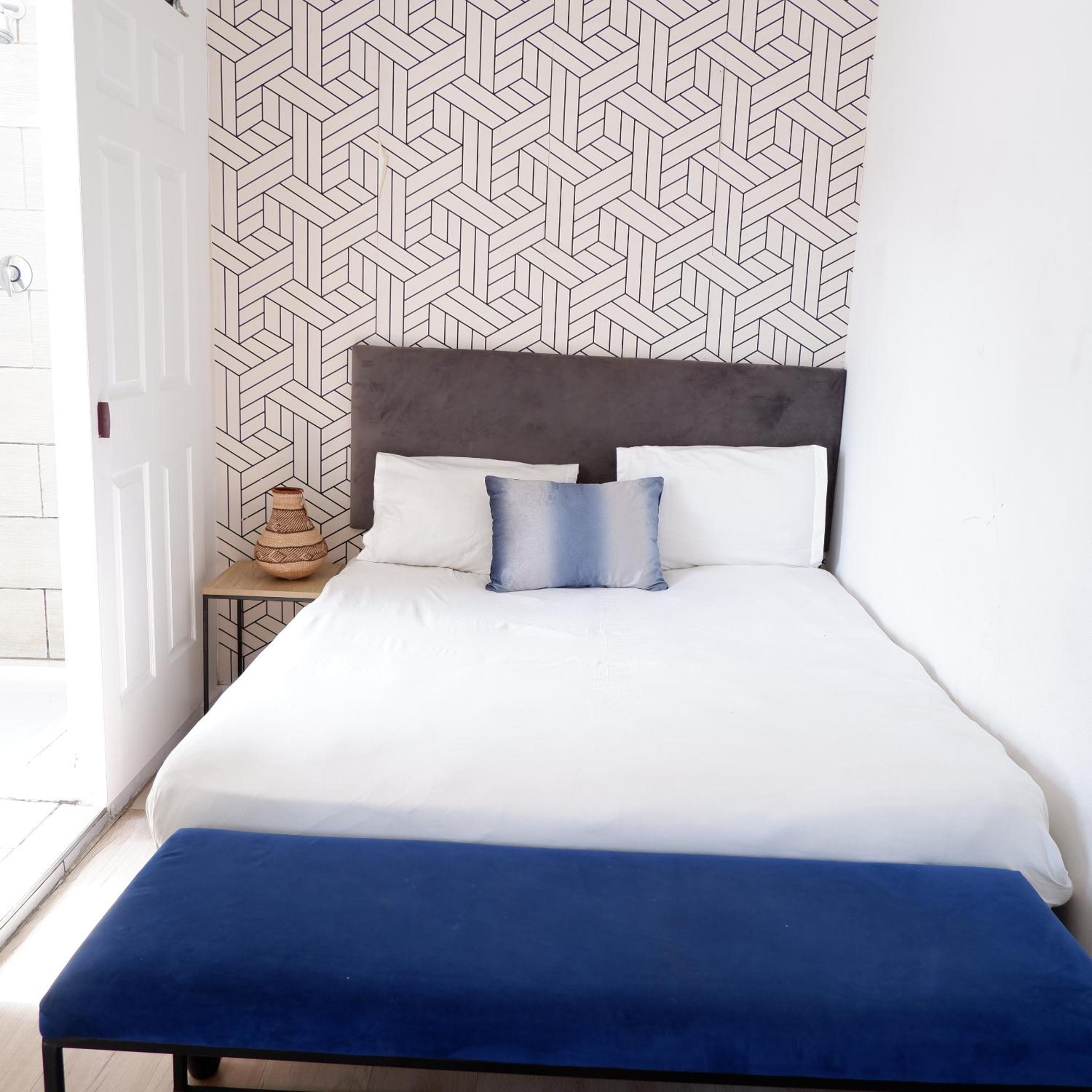 Queen Room - Photo 5