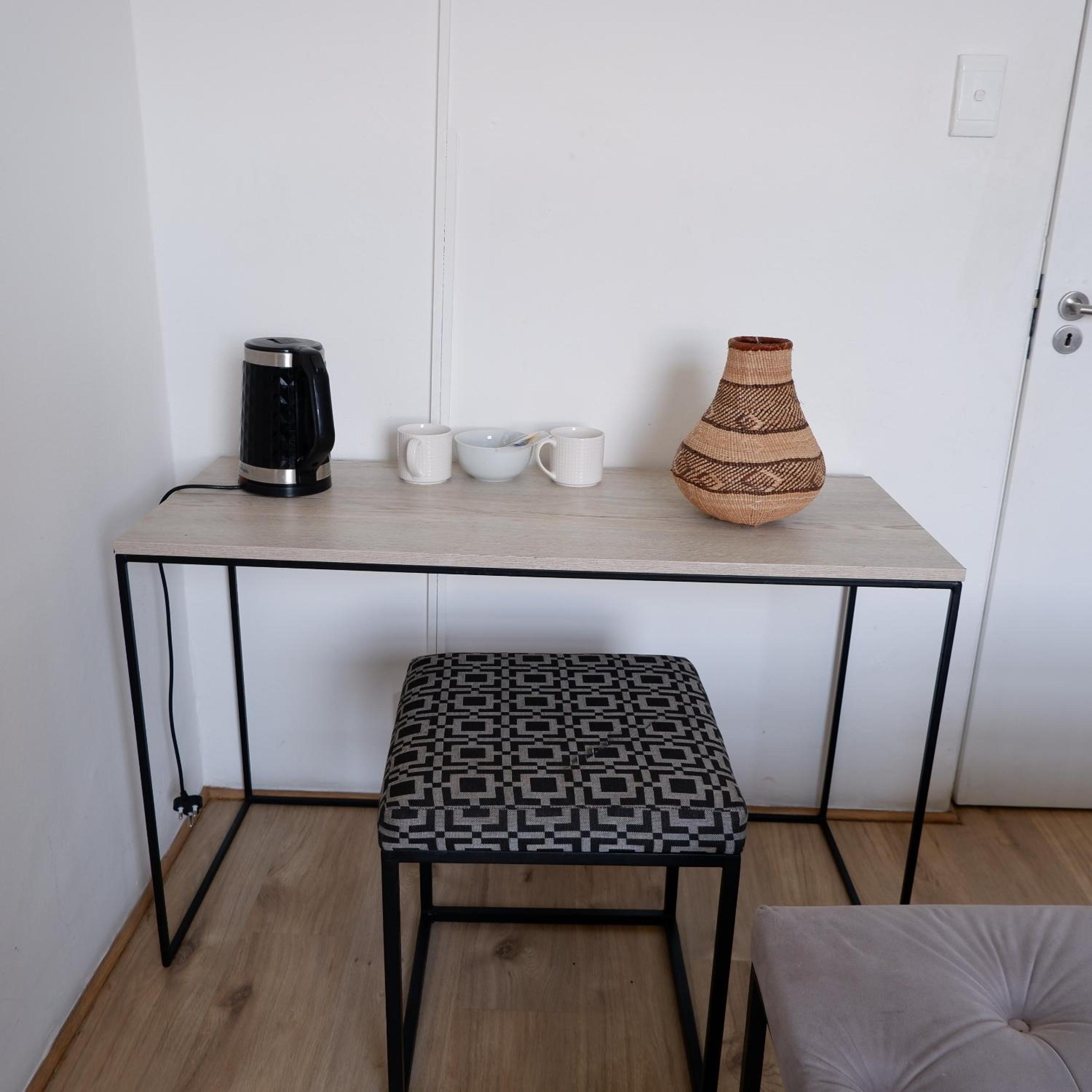 Budget Double Room - Photo 6