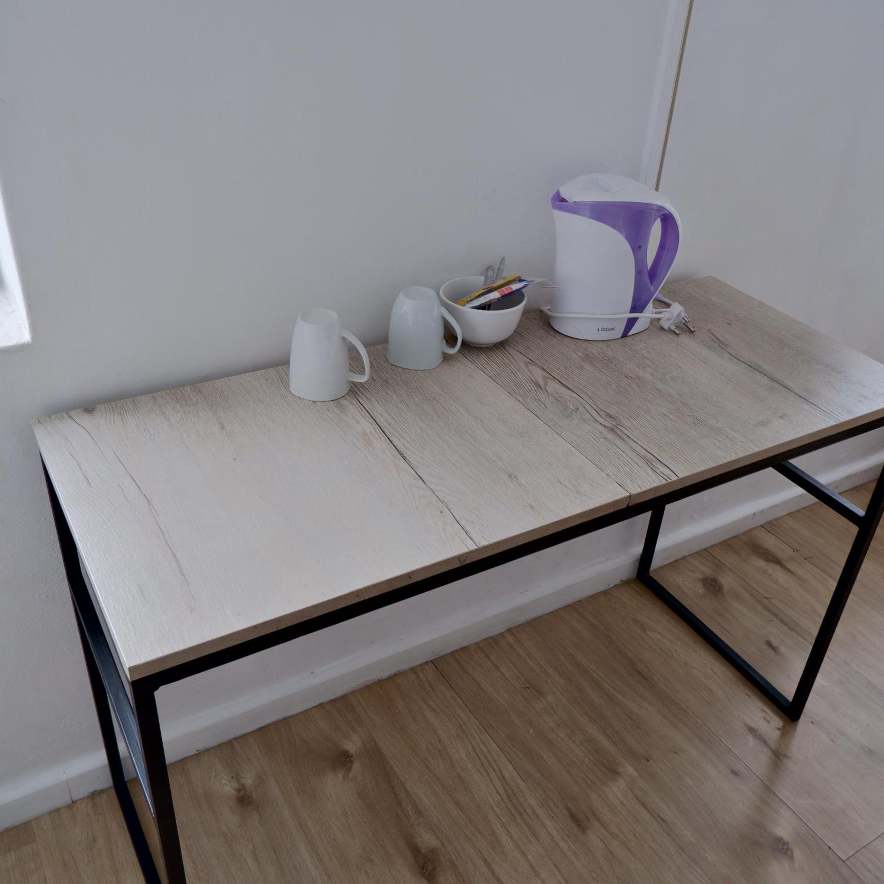 Budget Double Room - Photo 6