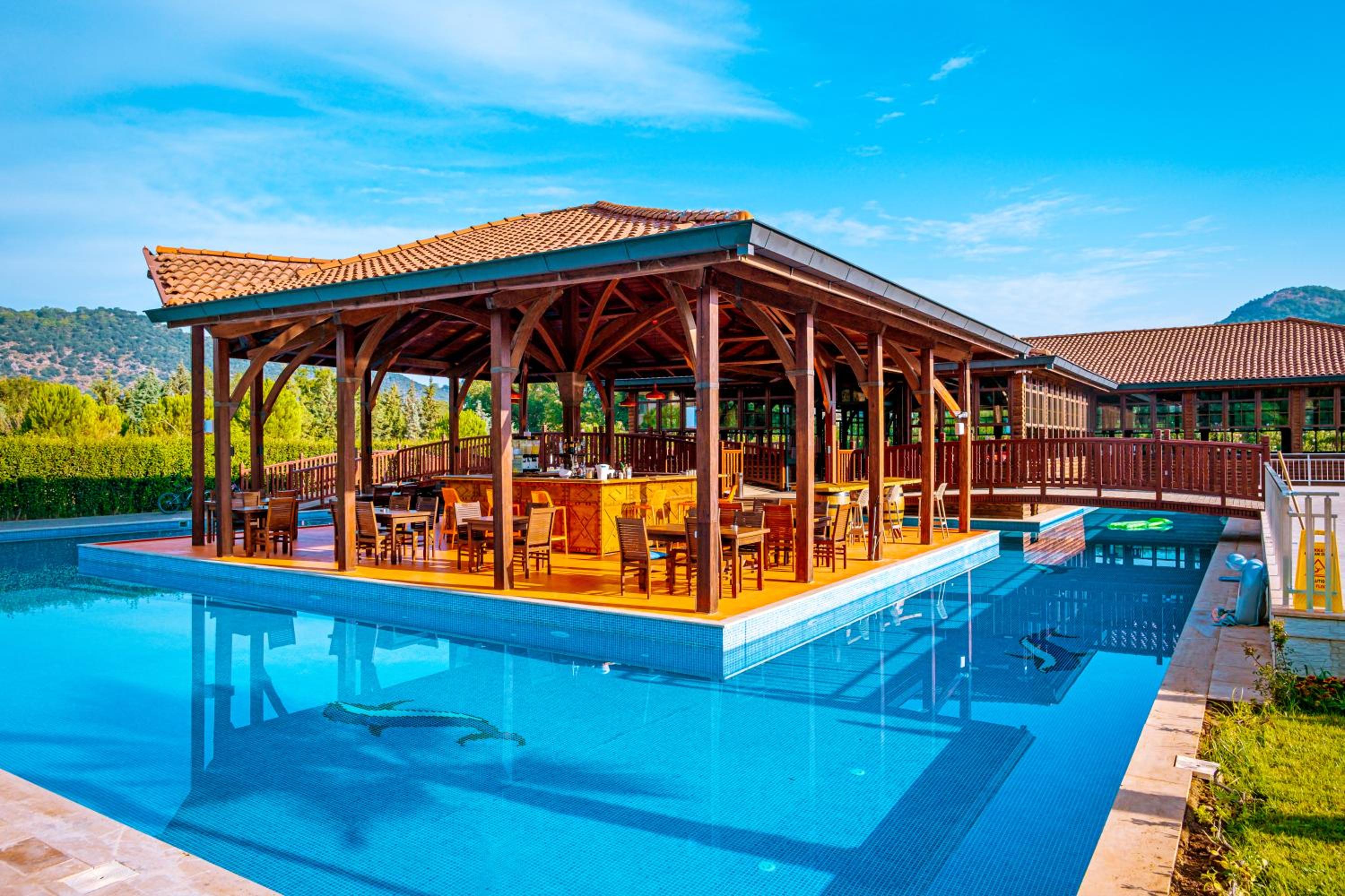 Double Room With Mountain View - Photo 31