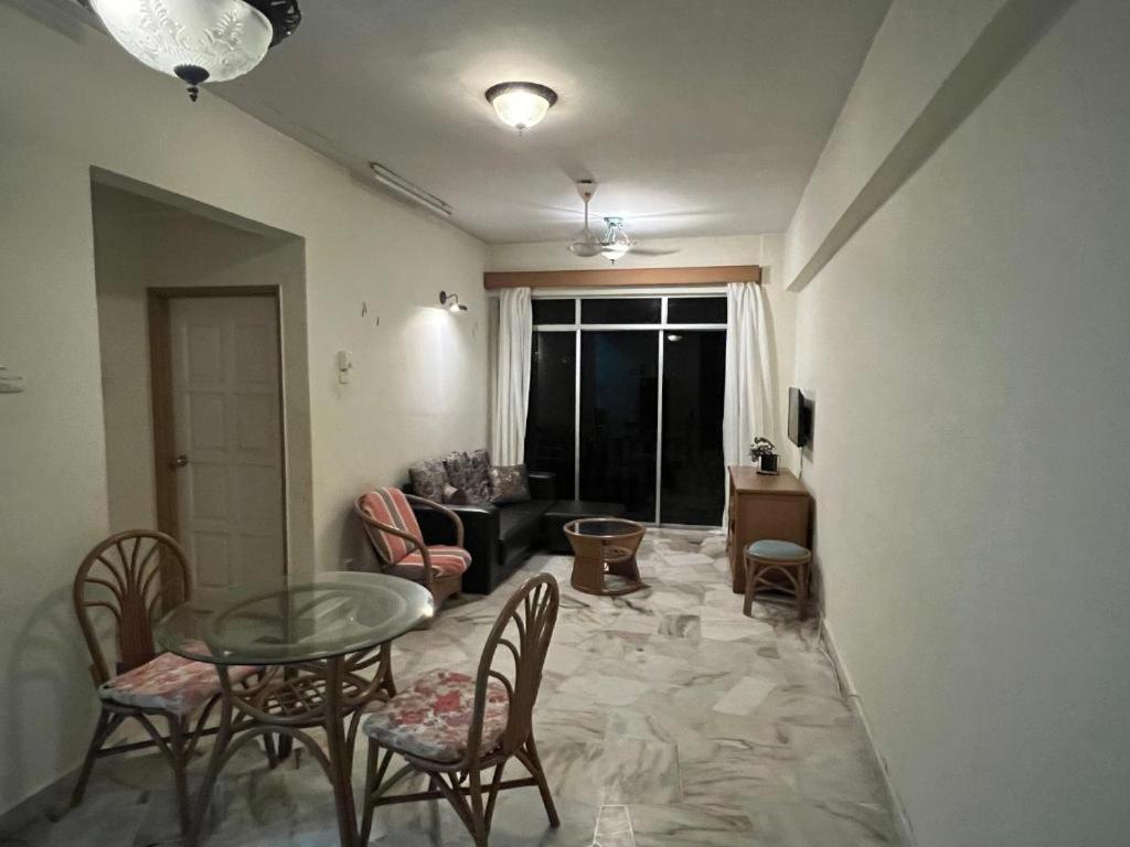 Apartment with Balcony