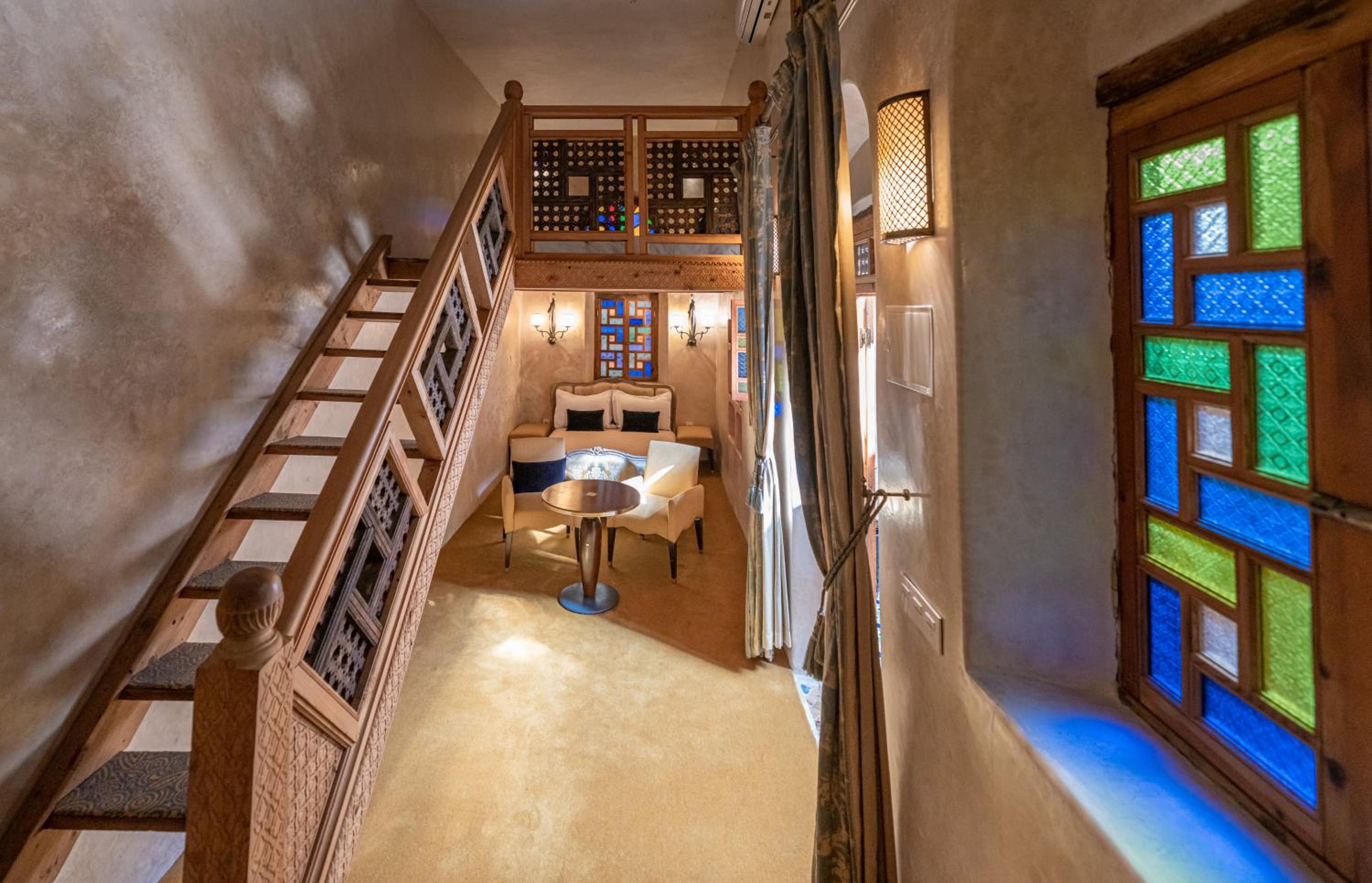 Deluxe Family Suite - Photo 4