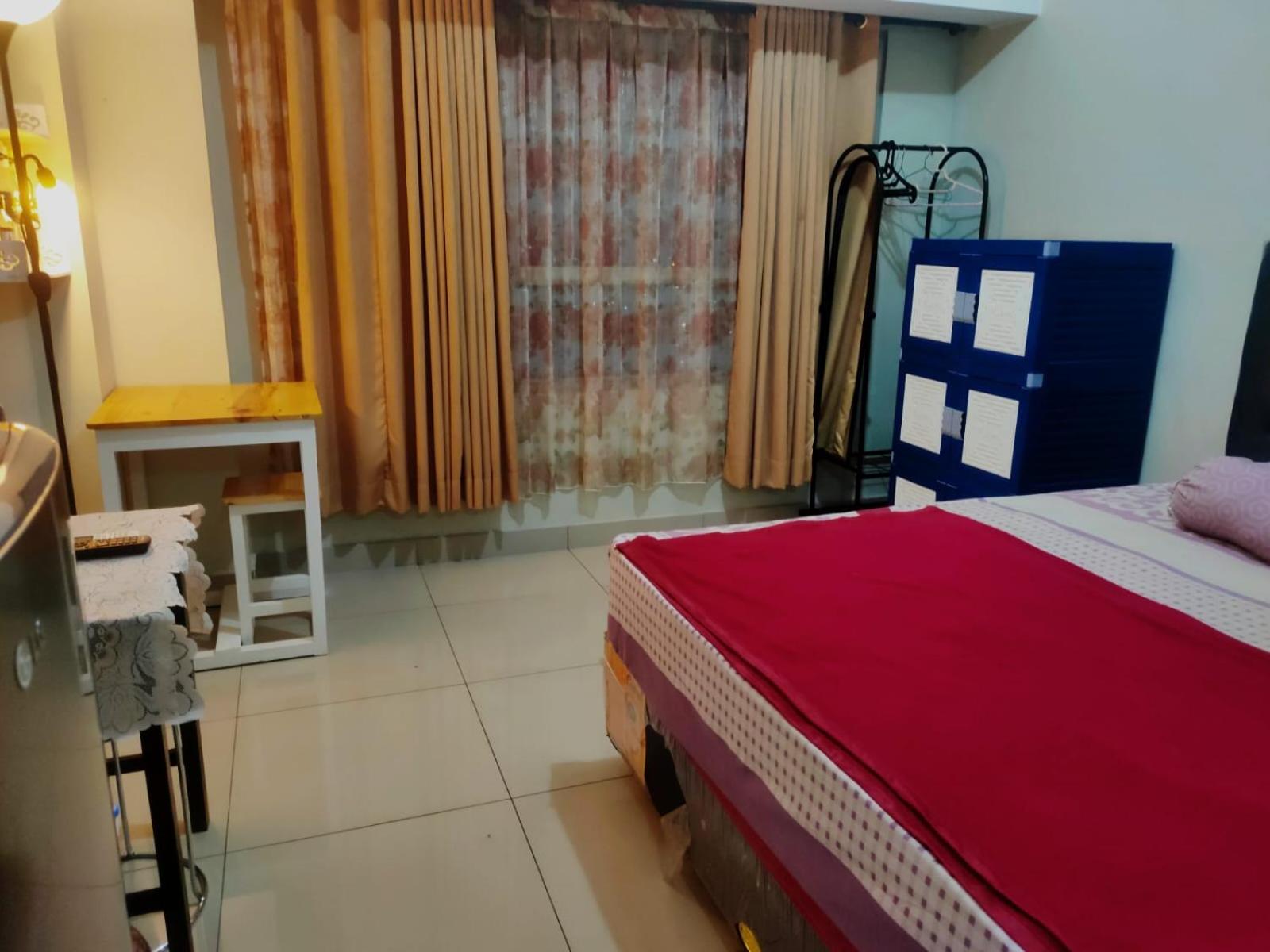One-Bedroom Apartment - Photo 4