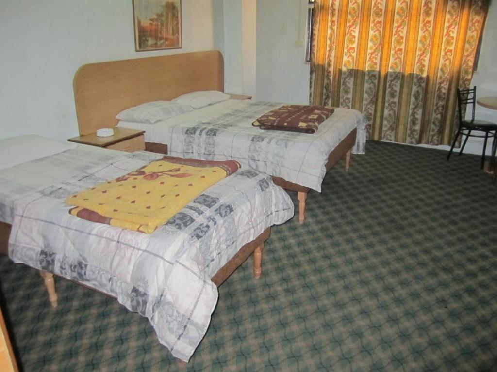 Triple Room - Photo 14