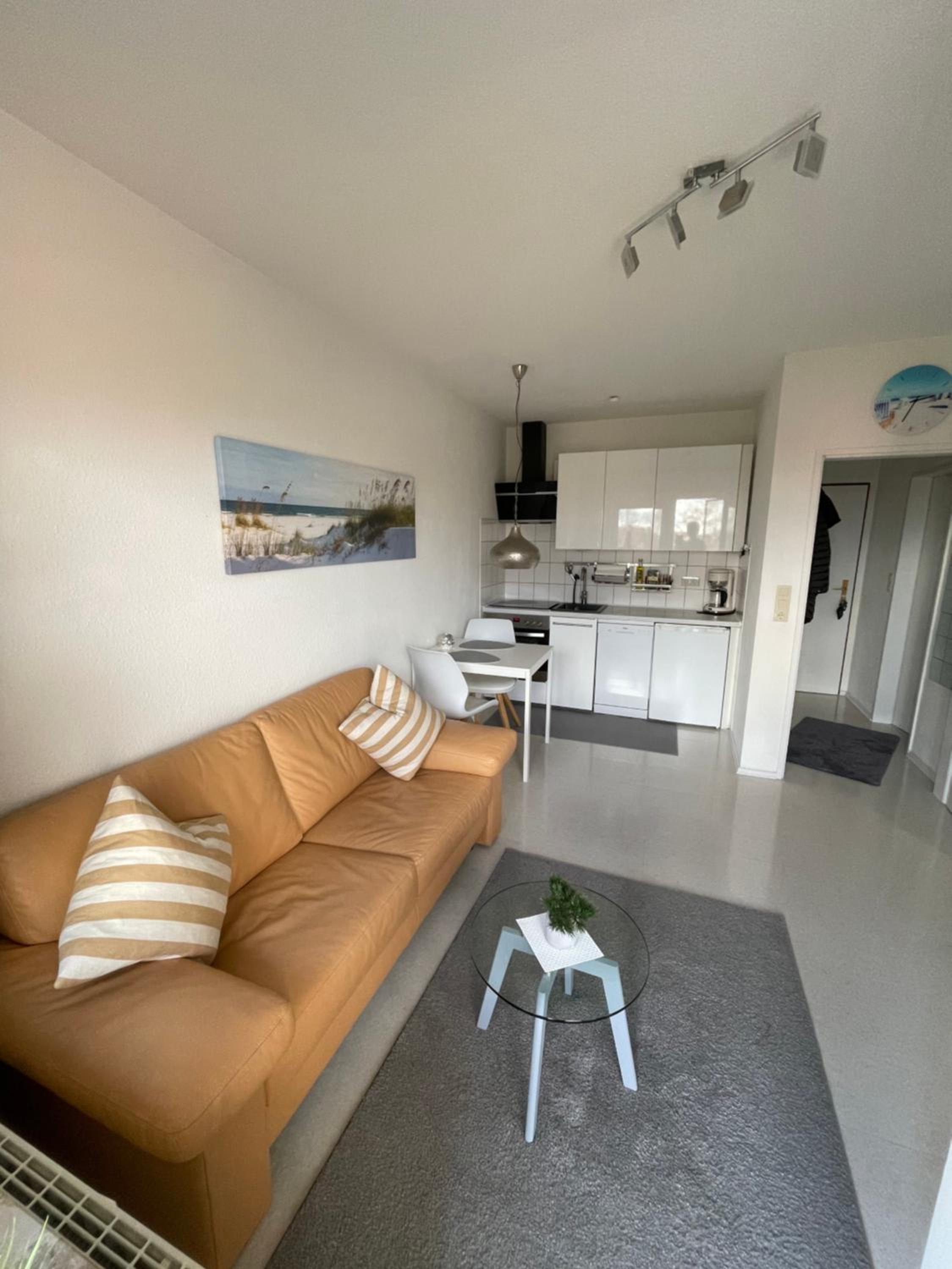 Apartment photo 1