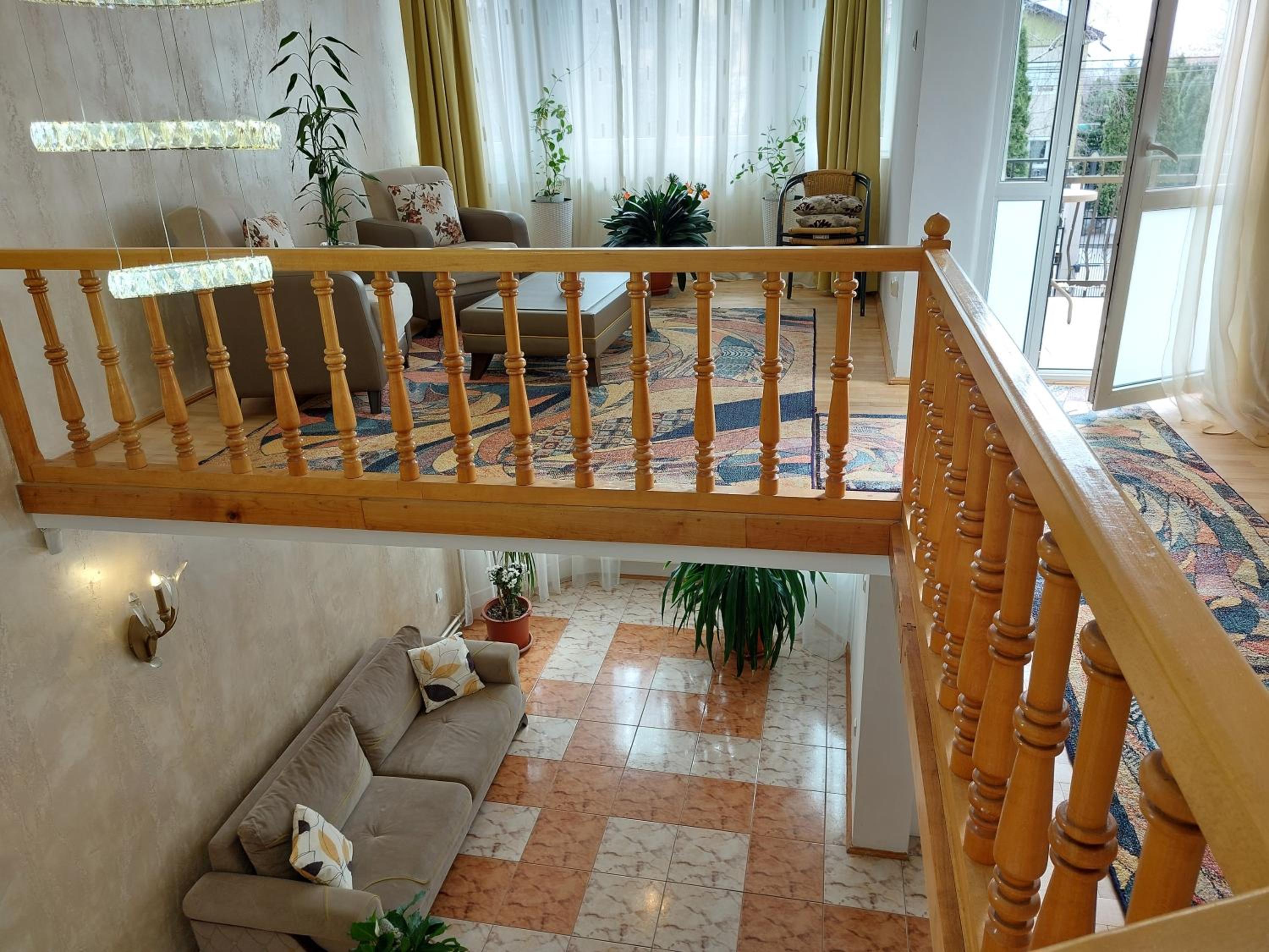Deluxe Double Room with Balcony - Photo 6
