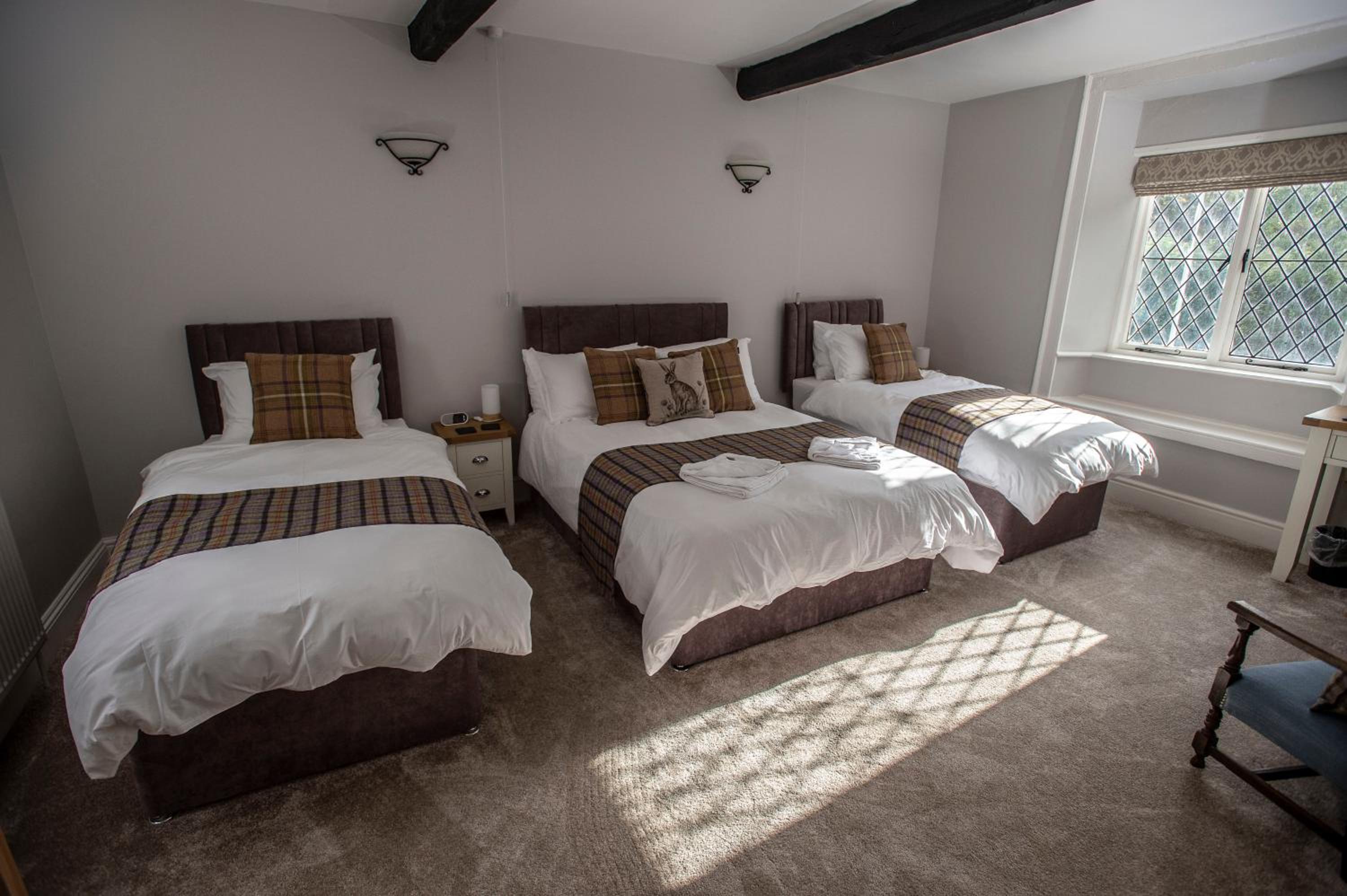 Triple Room with Shower