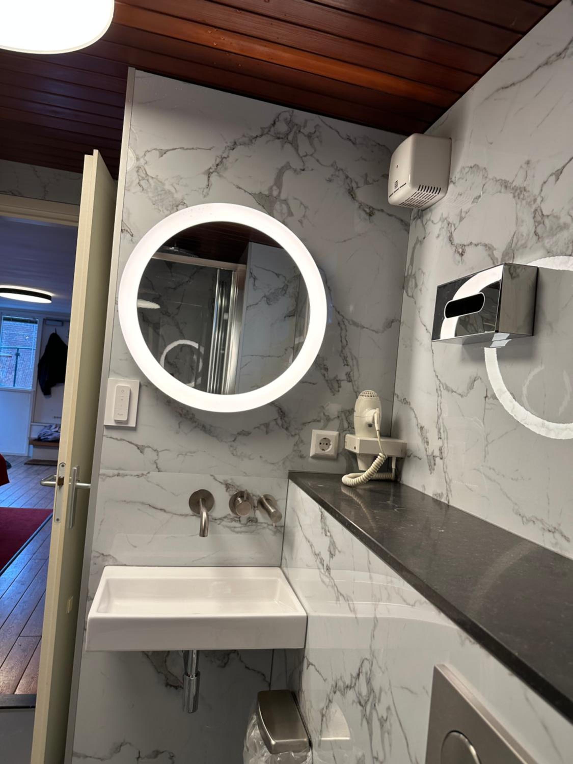 Deluxe Double or Twin Room with Balcony