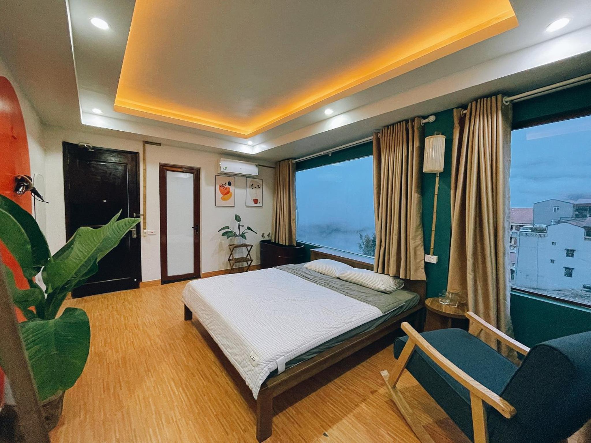 King Room with Mountain View - Photo 1