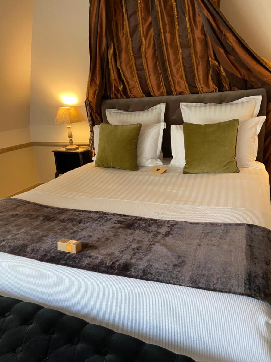 Double Room with Private Bathroom - Photo 8