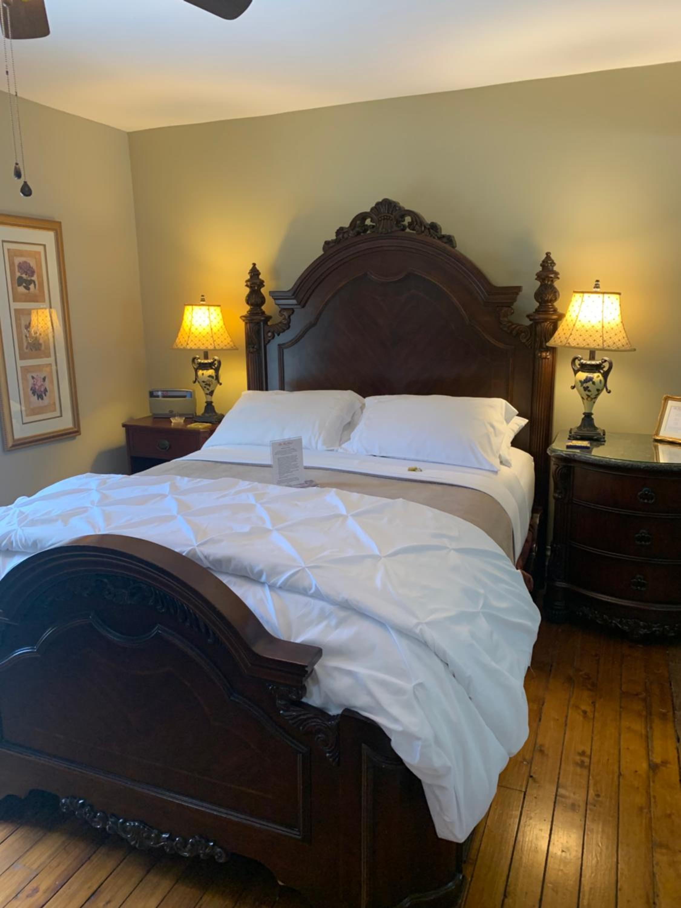 Queen Suite photo 1