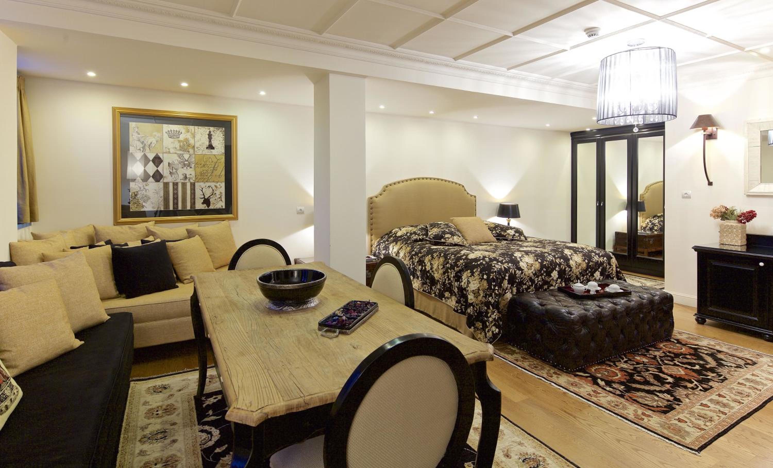 Superior Suite 50 m² with Fireplace