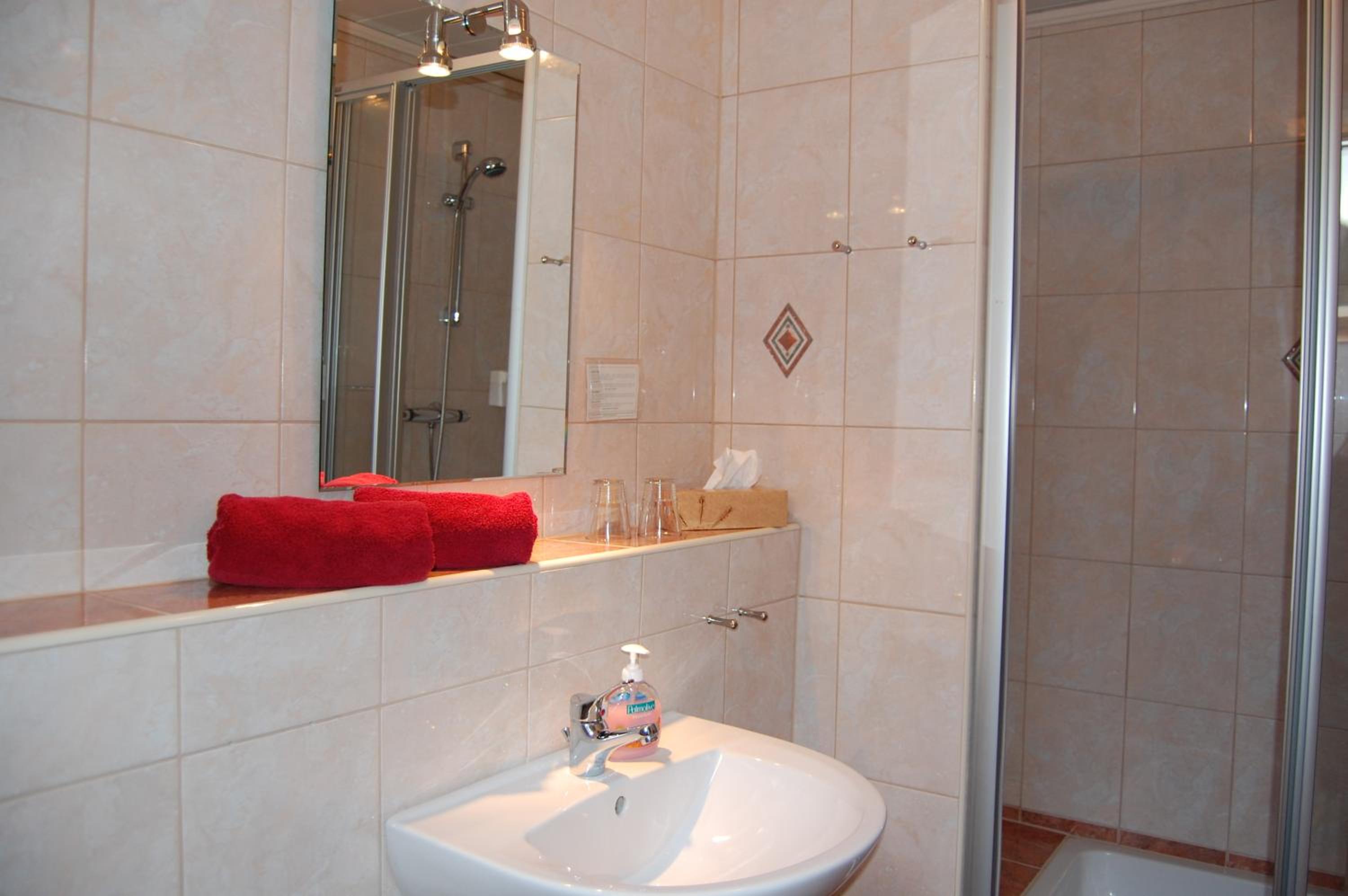 Apartment - Photo 4