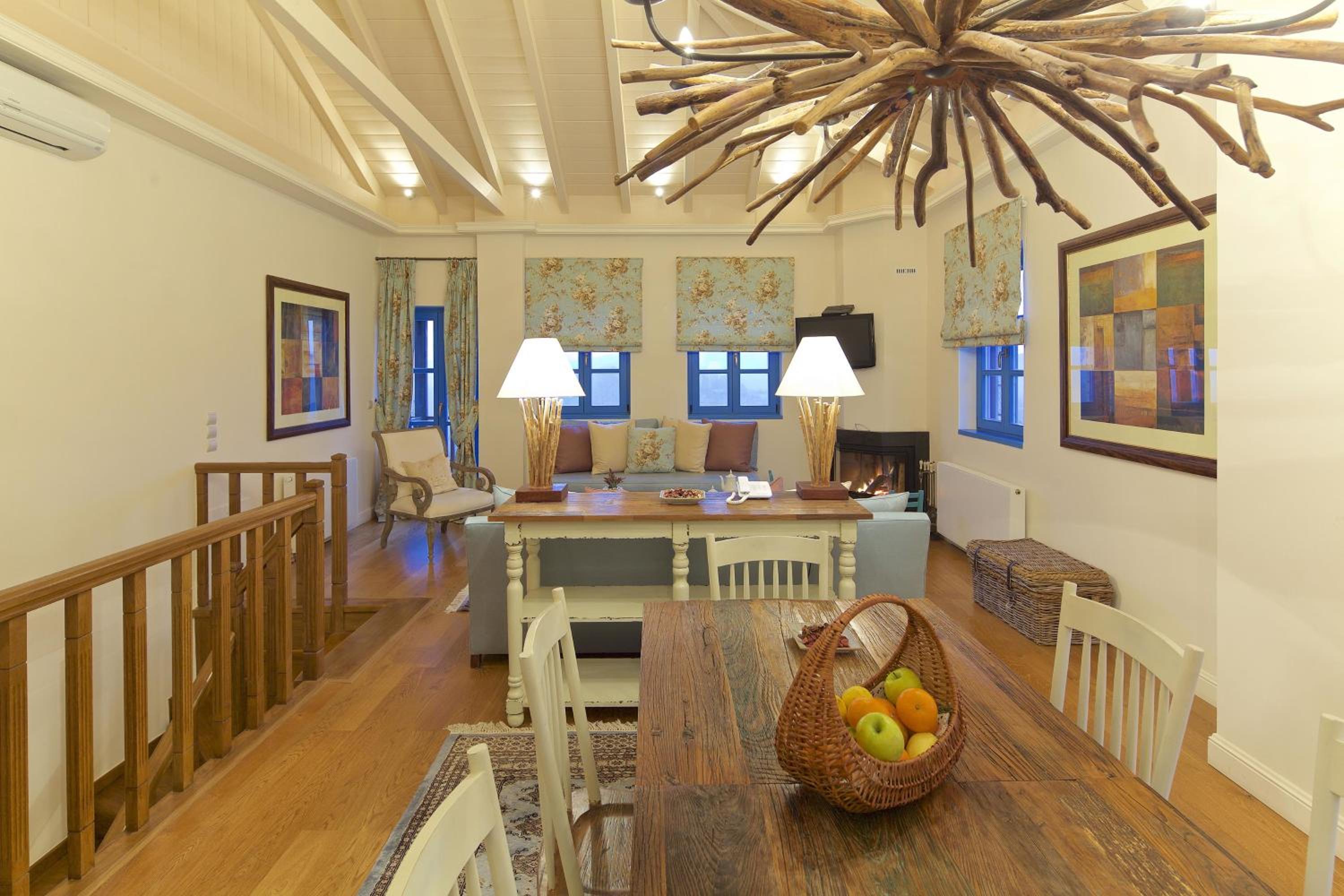 Two-Bedroom Grand Chalet 110 m² with Fireplace - Photo 32