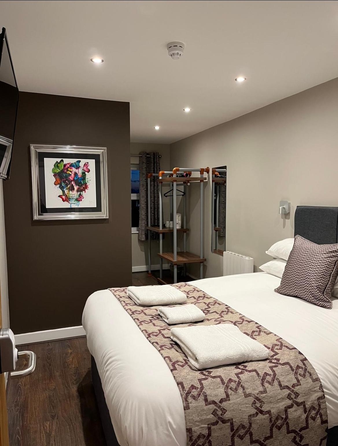 Deluxe Double Room - Photo 8