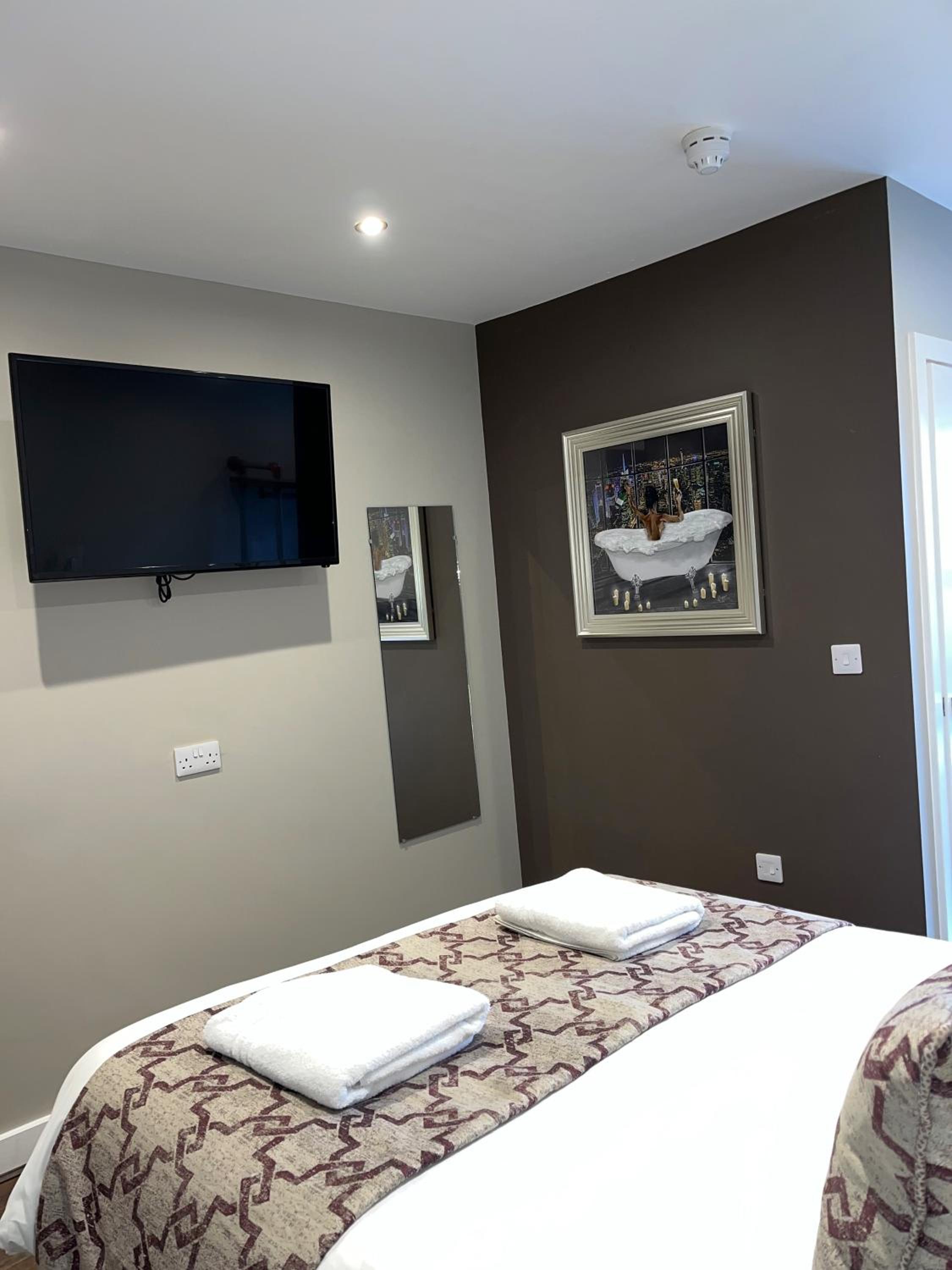 Deluxe Double Room - Photo 3