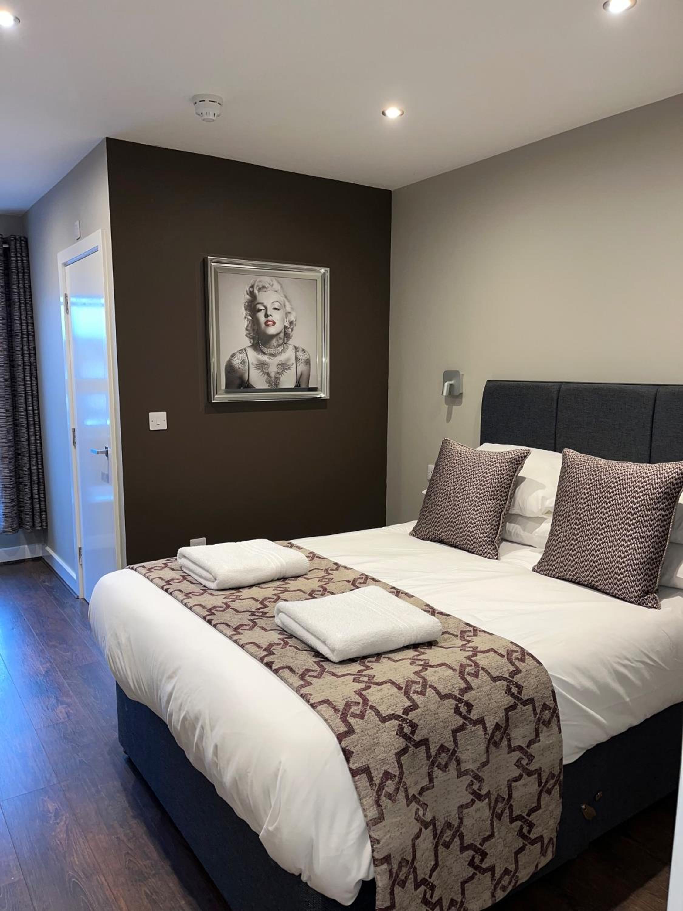 Deluxe Double Room - Photo 1