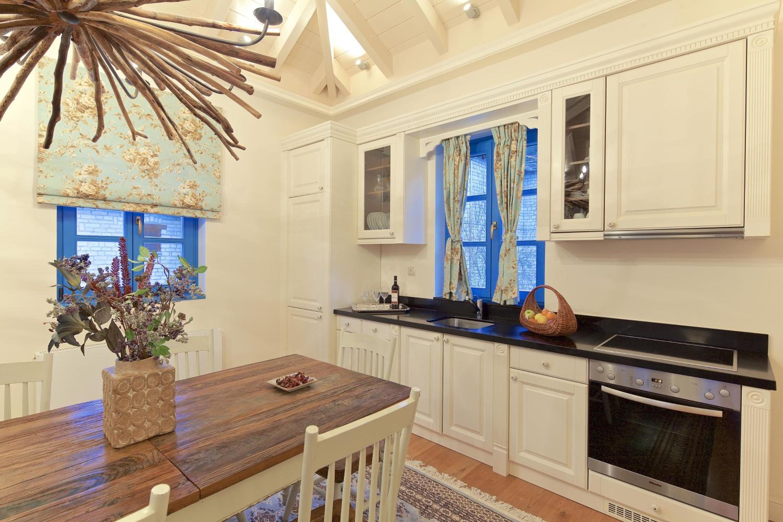 Two-Bedroom Grand Chalet 110 m² with Fireplace - Photo 23