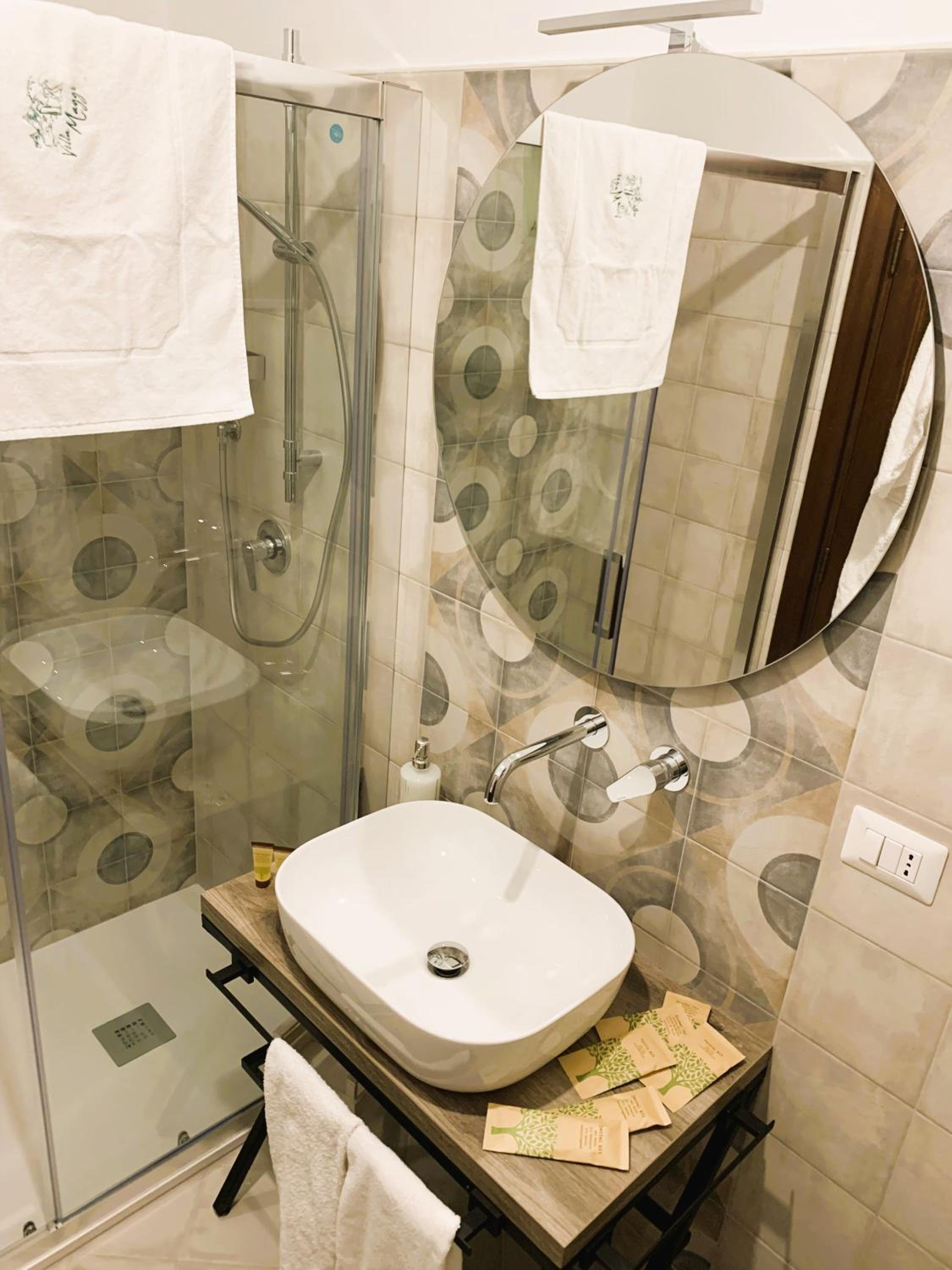 Superior Triple Room - Photo 3