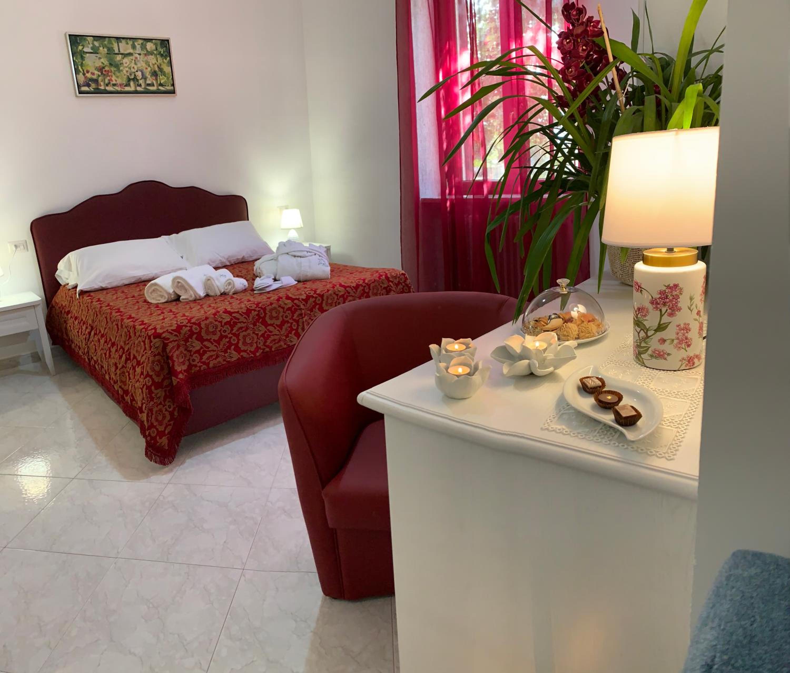 Superior Triple Room - Photo 23