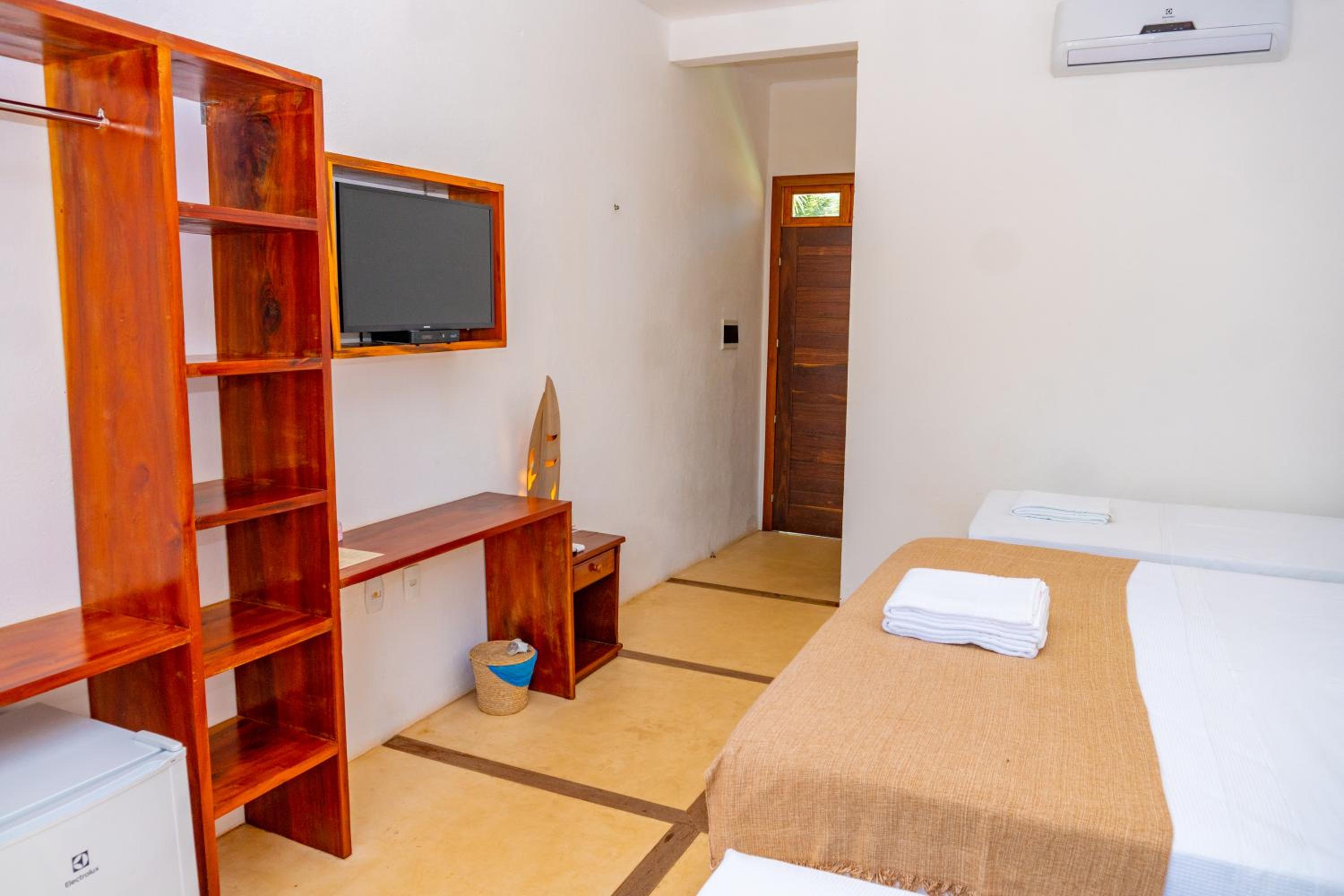 Deluxe Suite - Photo 5