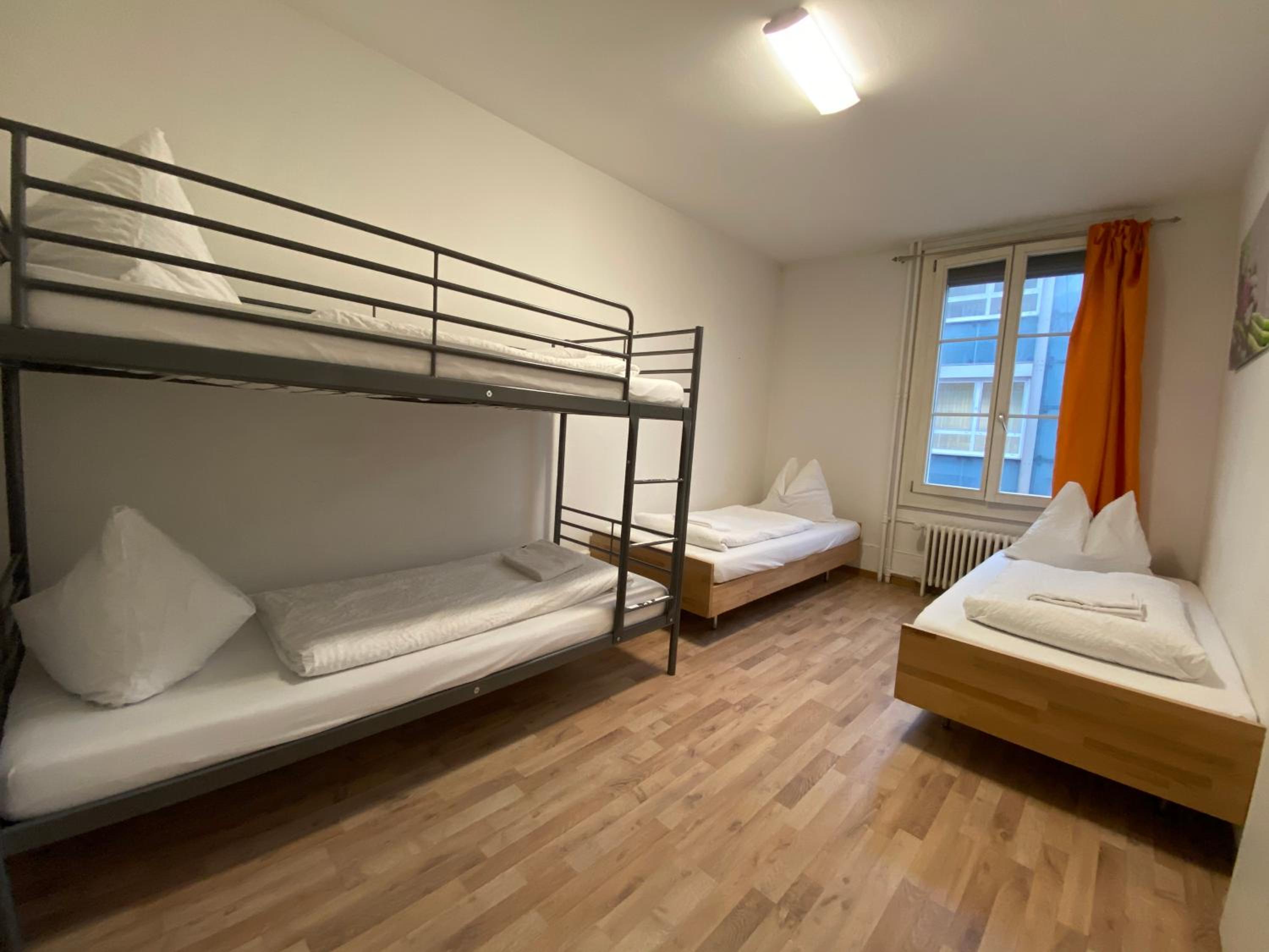 Quadruple Room With Shared Bathroom photo 1