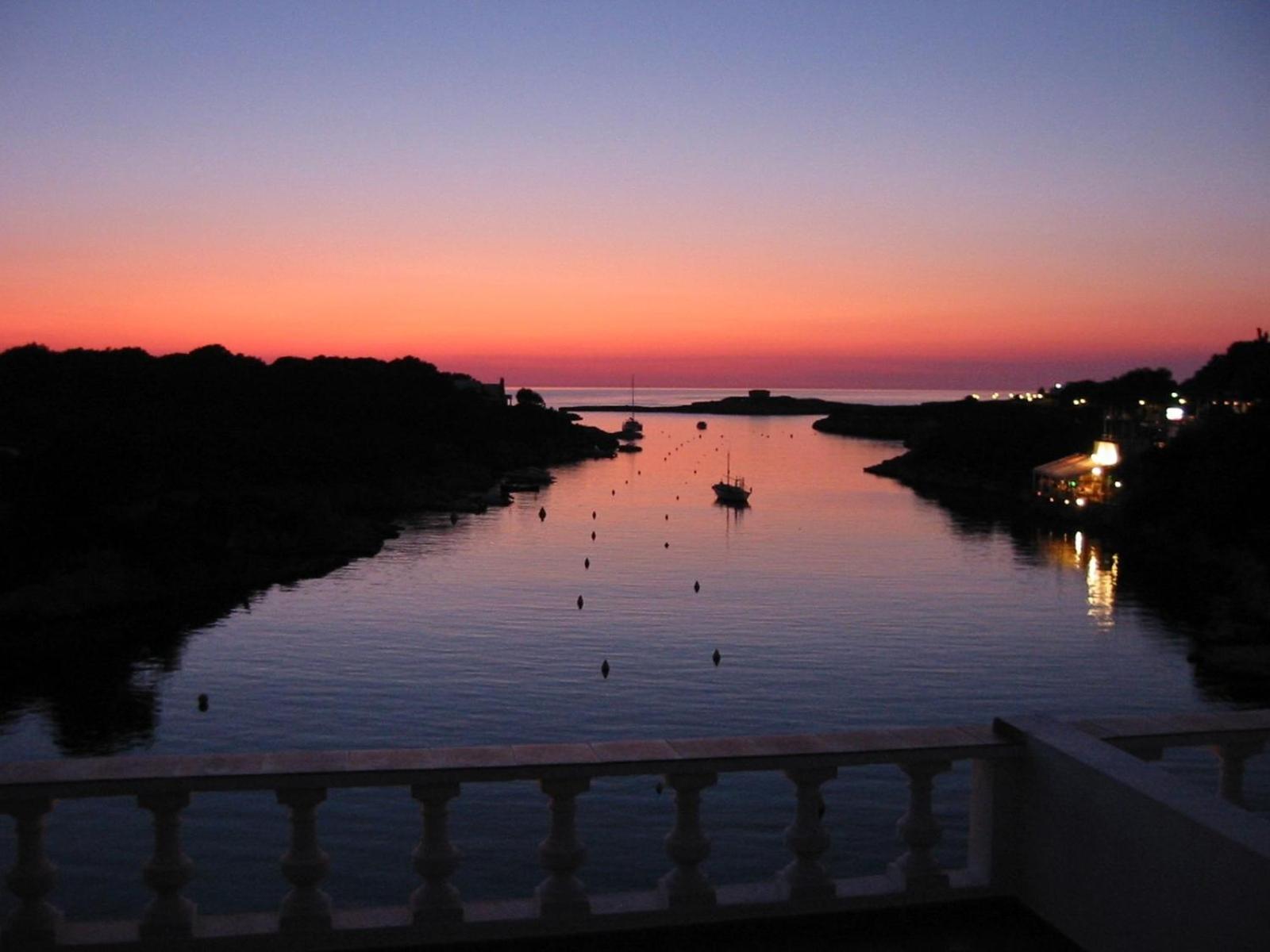 Double Room with Balcony and Sea View photo 3