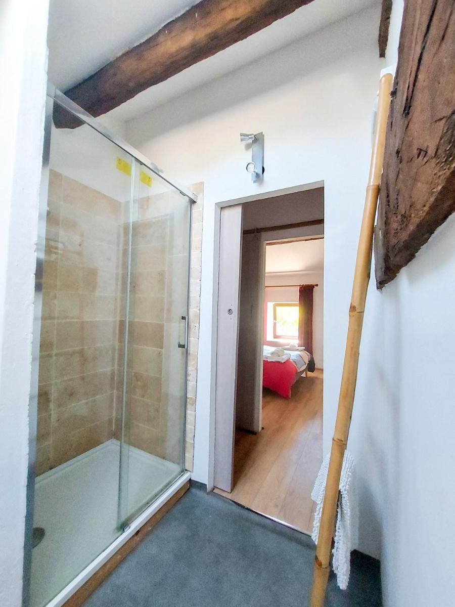 Three-Bedroom House - Photo 132