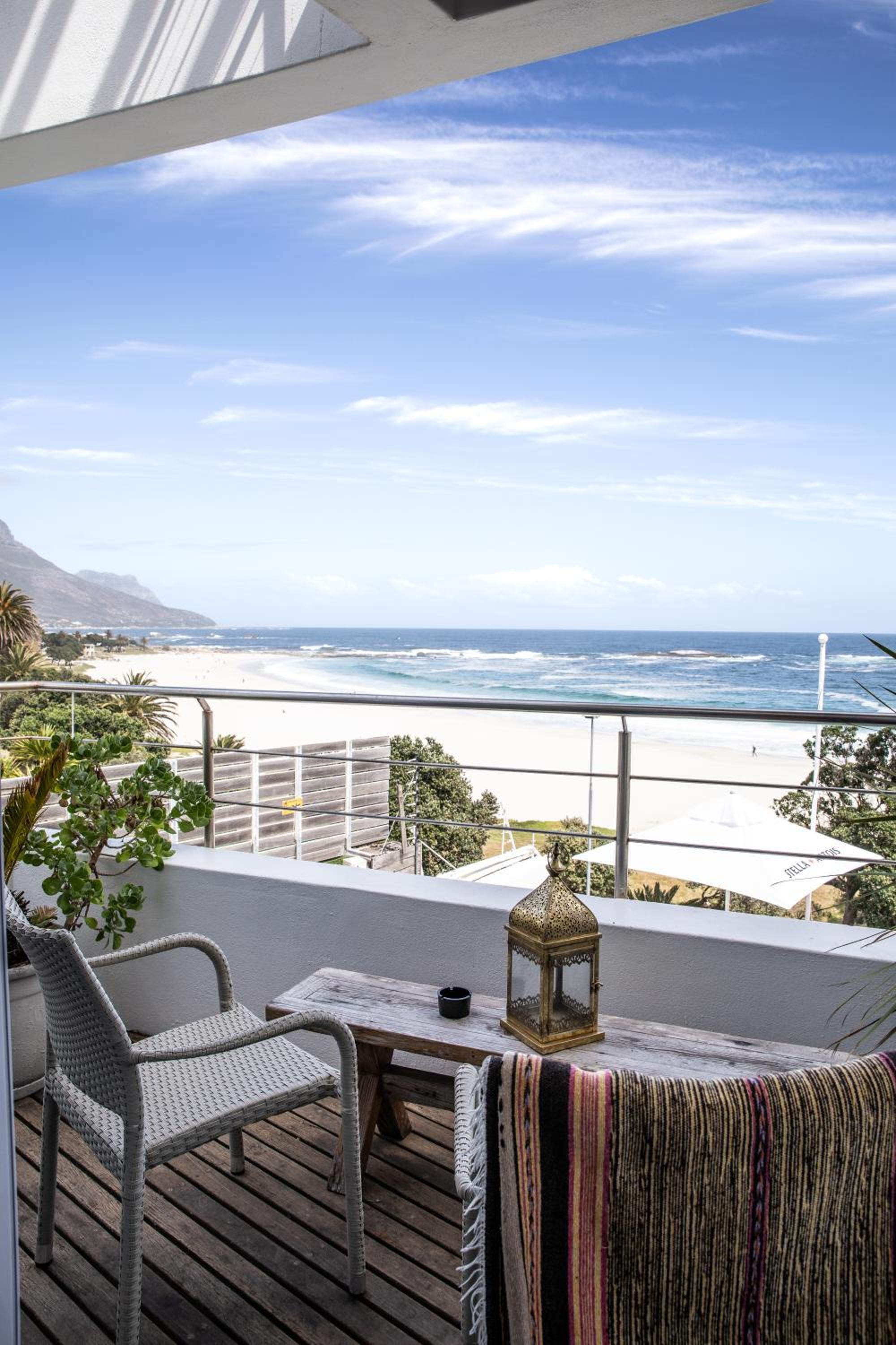 Double Room with Sea View - Photo 14
