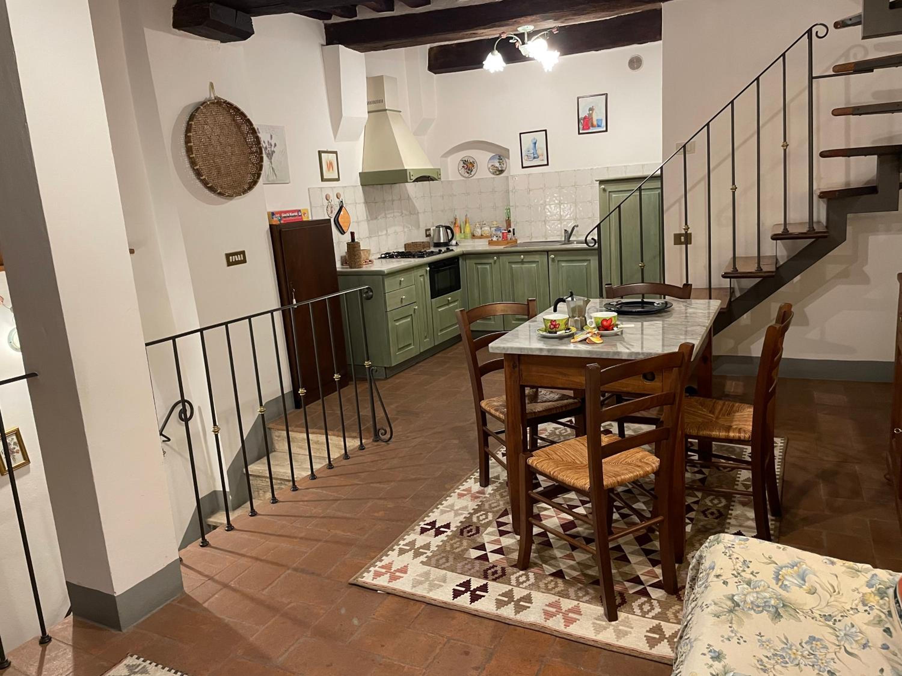Two-Bedroom House - Photo 13